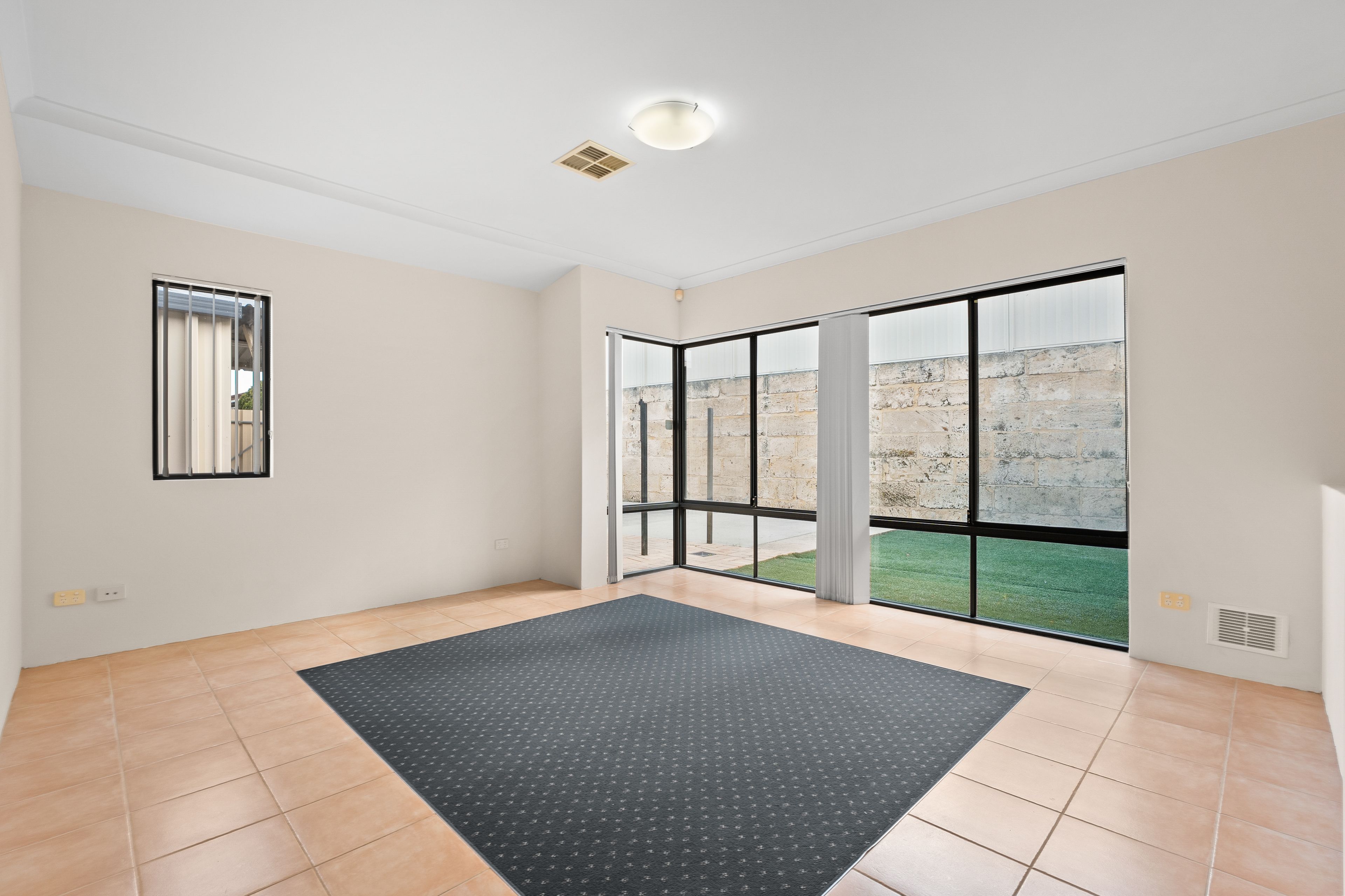 1 Rixom Vista — photo 14 of 30
