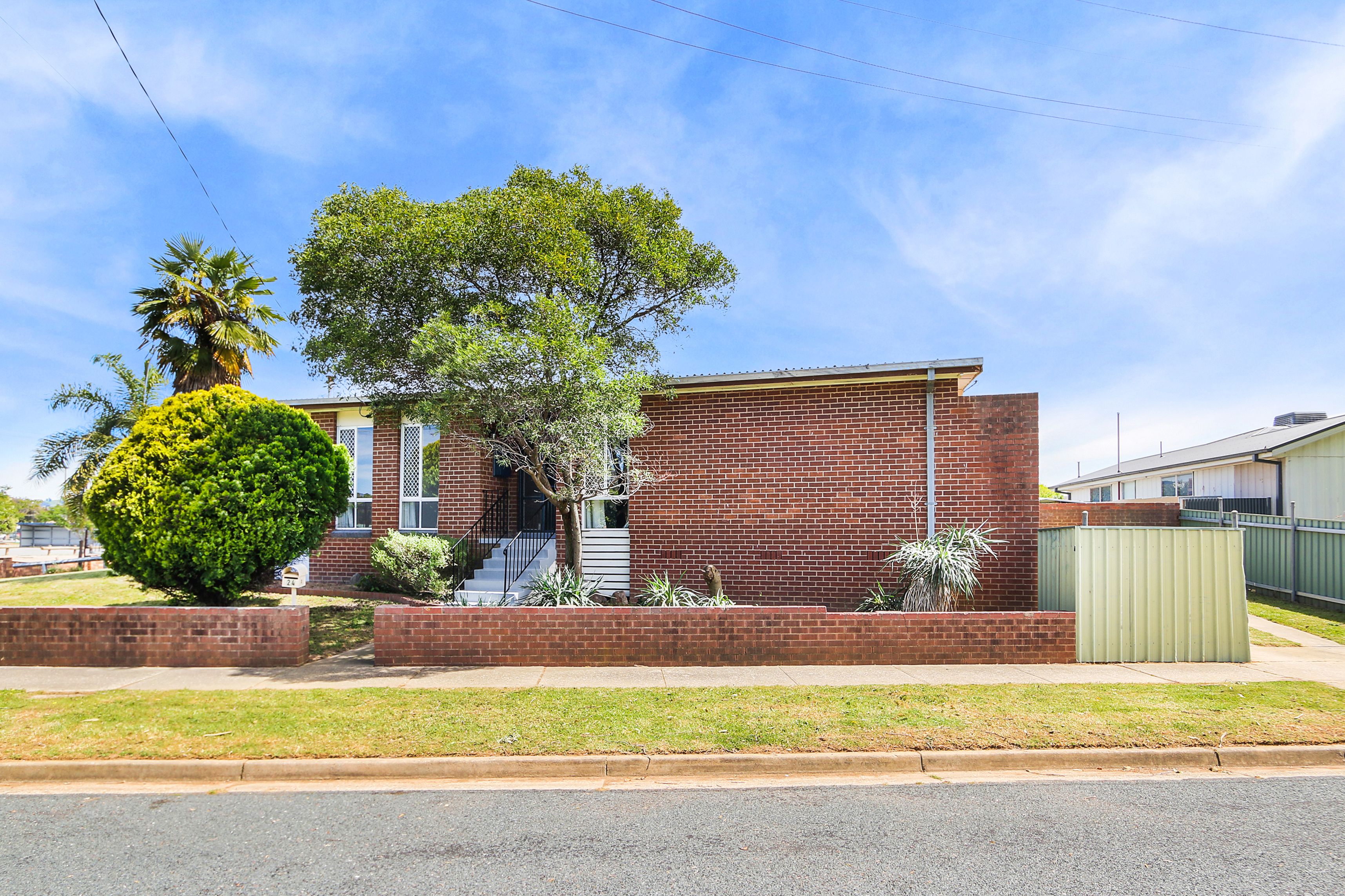 24 Dalgleish Street — photo from Ray White Rural Albury | Wodonga