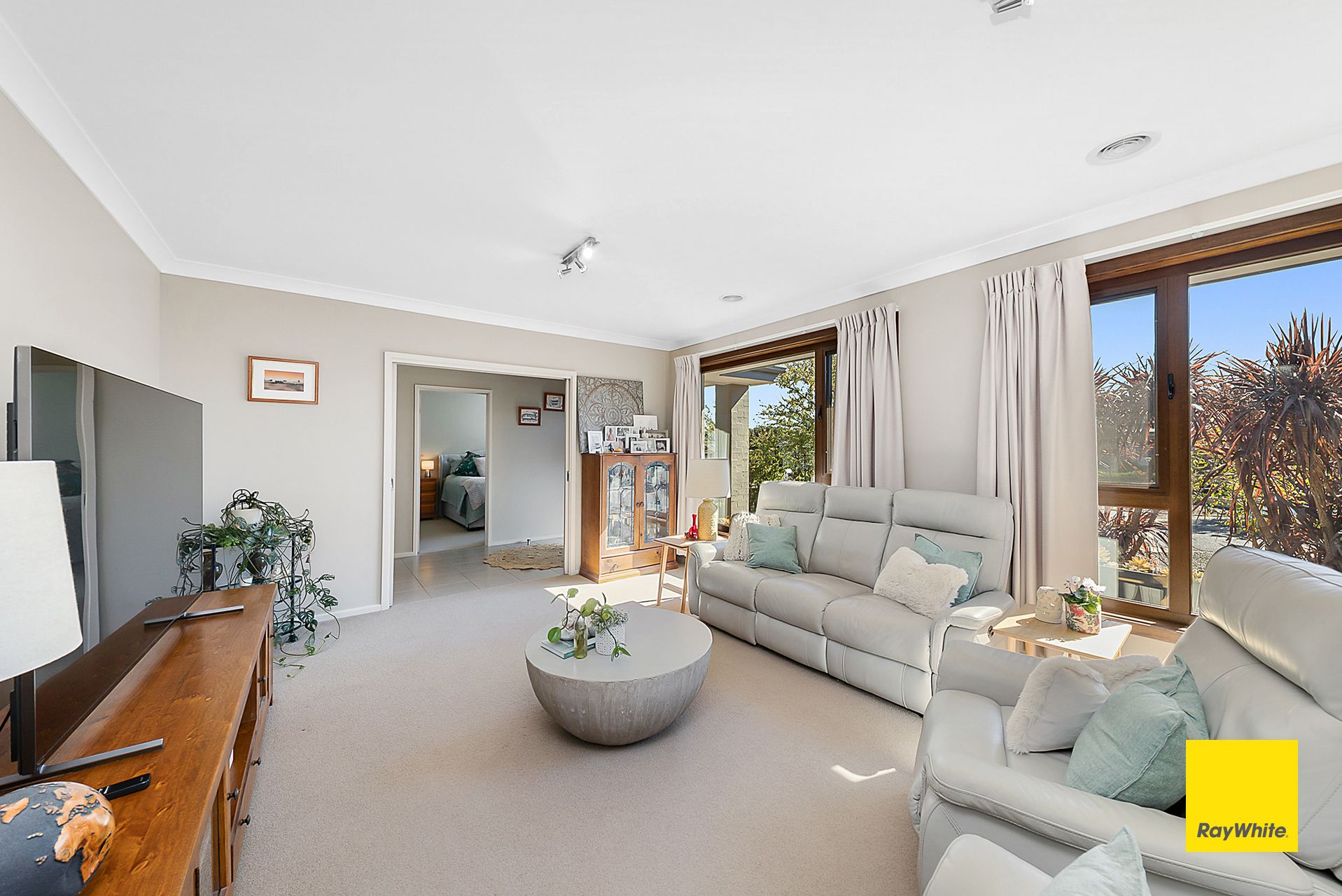 22 Larmer Street — photo 6 of 25