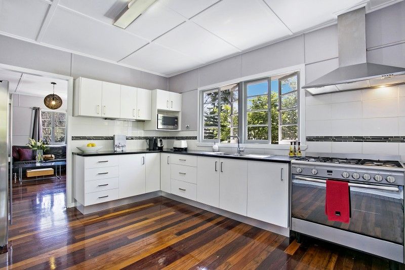 71 Thomas Street, Sherwood, QLD 4075