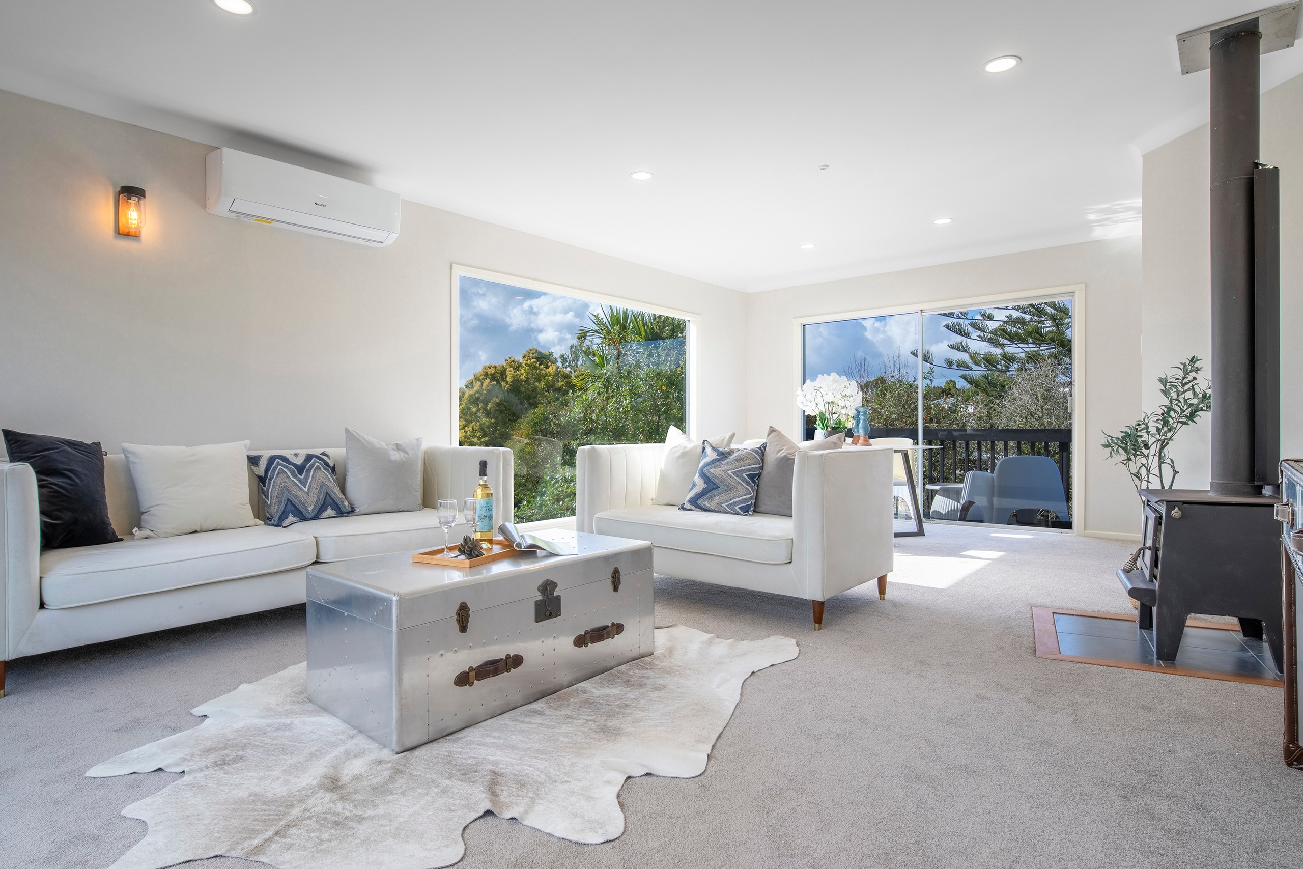 16 Glamorgan Drive, Torbay, North Shore City