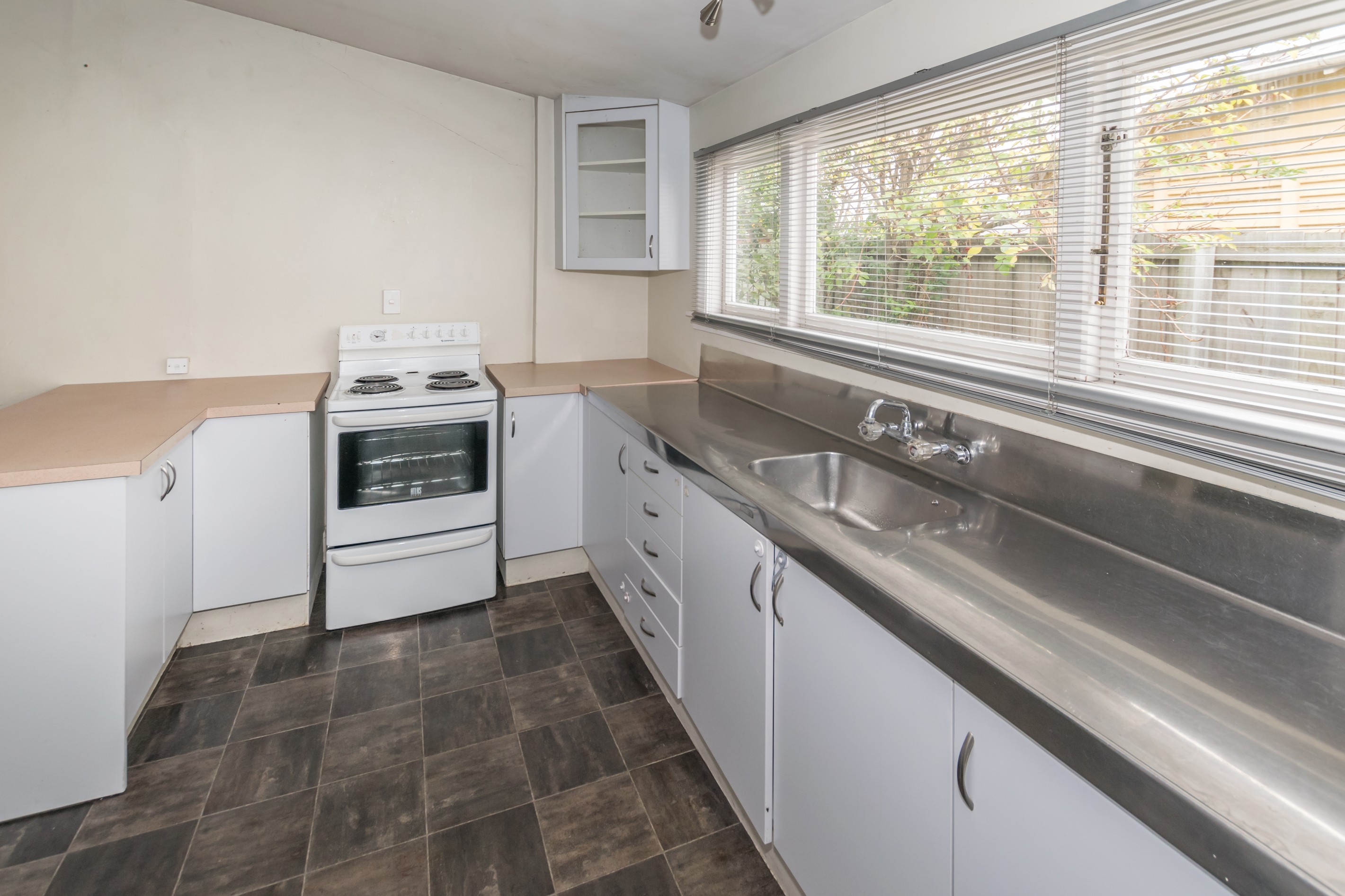 6 Wildberry Street, Woolston, Christchurch City