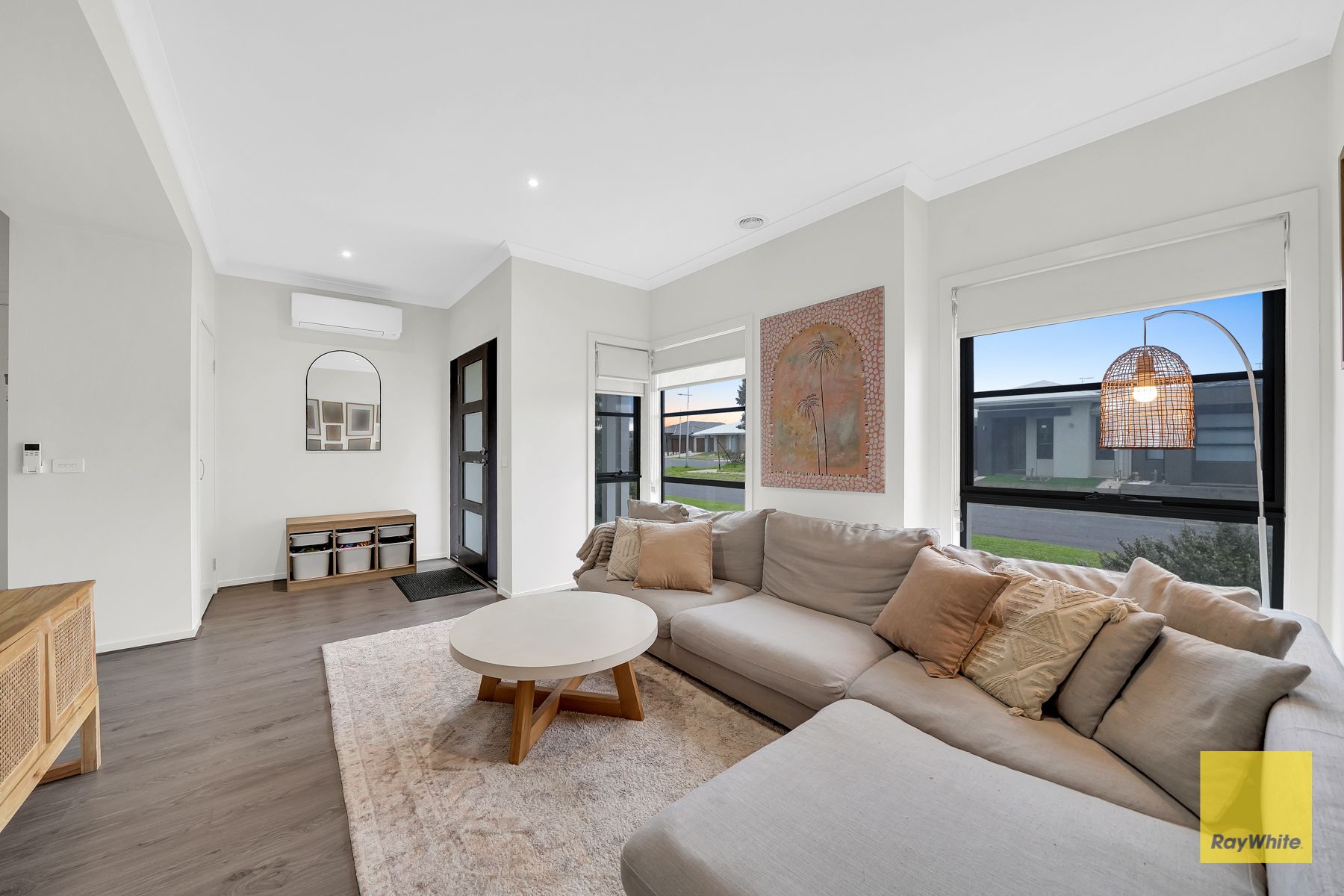 37 Bodalla Drive — photo 3 of 18