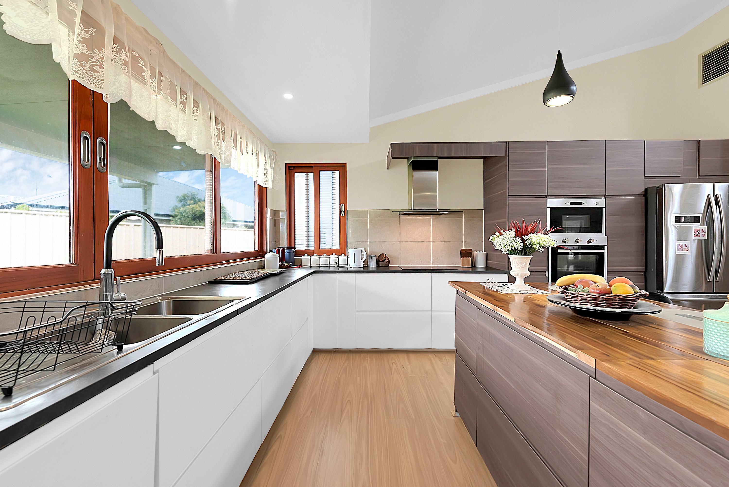 6 Grand Road, Munno Para, SA 5115