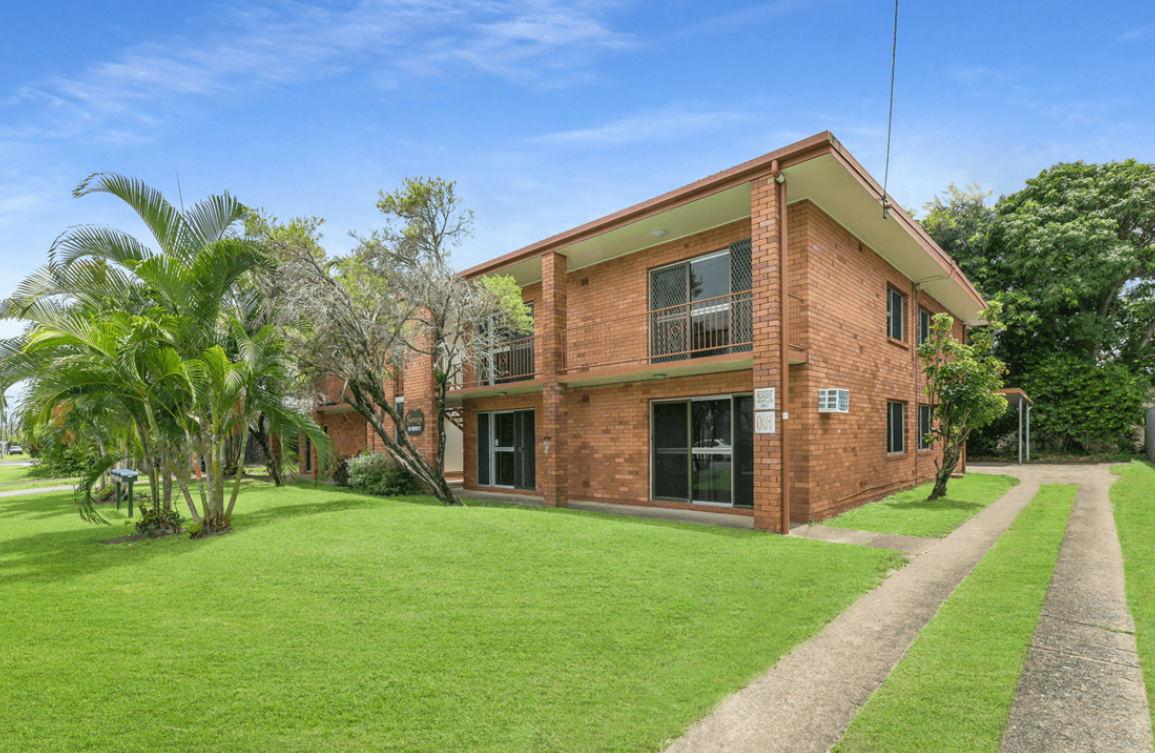 18 Curtin Street, Westcourt QLD 4870