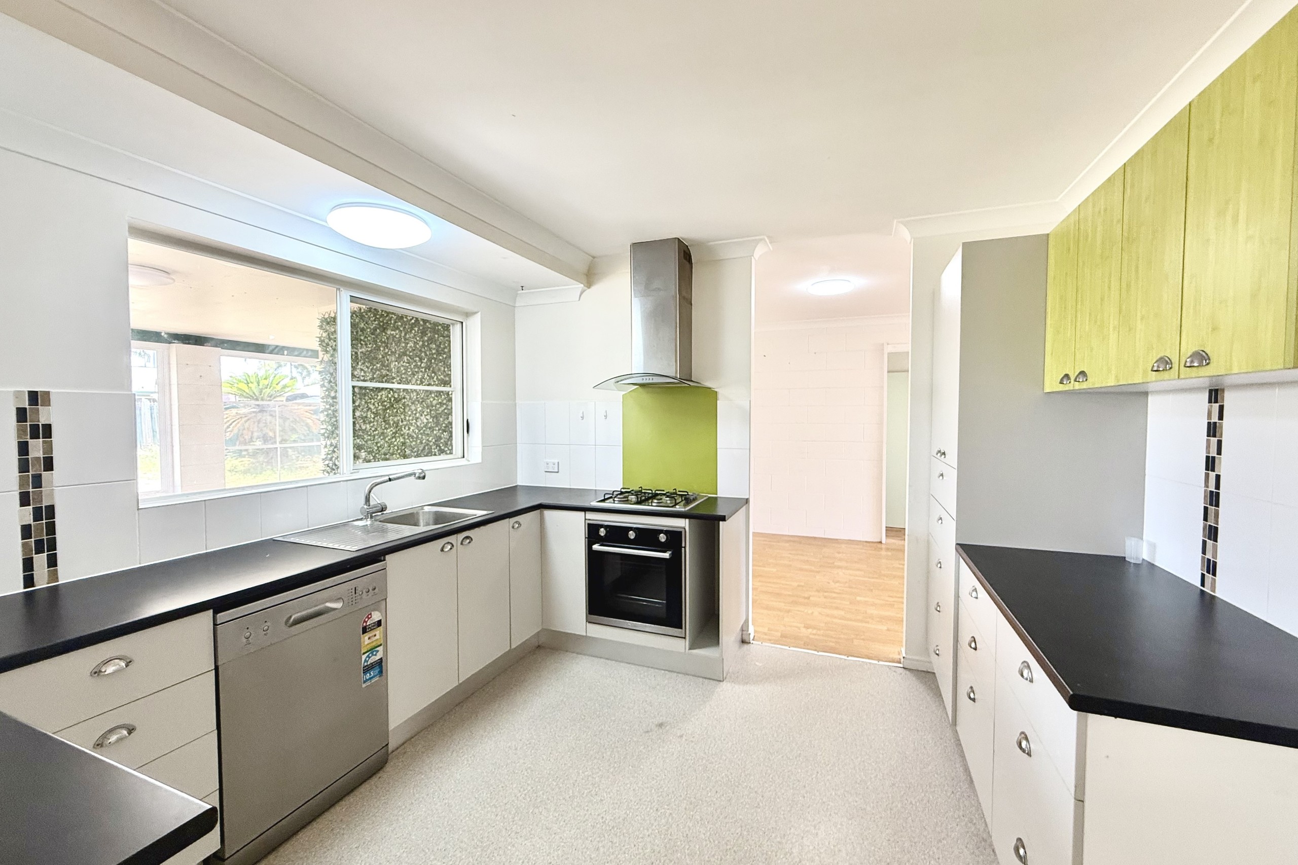 13 Sapphire Court, Deeragun, QLD 4818