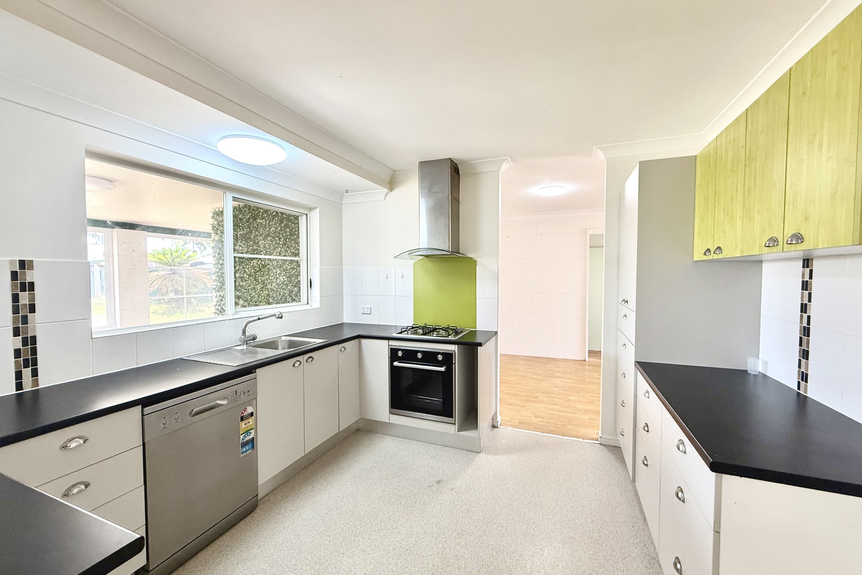 13 Sapphire Court, Deeragun, QLD 4818