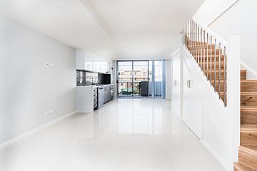 215/12 Fourth Avenue, Blacktown, NSW 2148