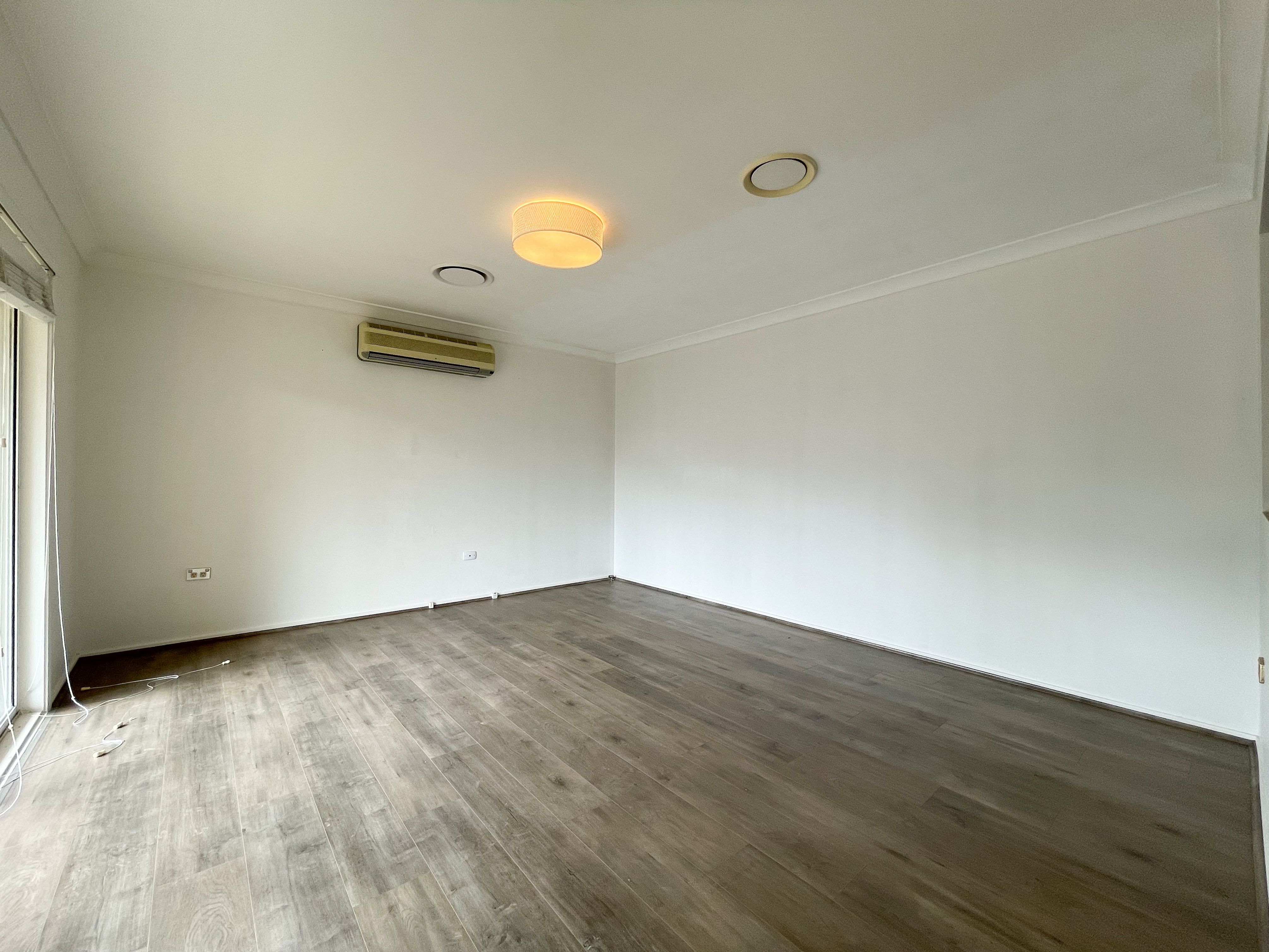 35 Hopping Road, Ingleburn, NSW 2565