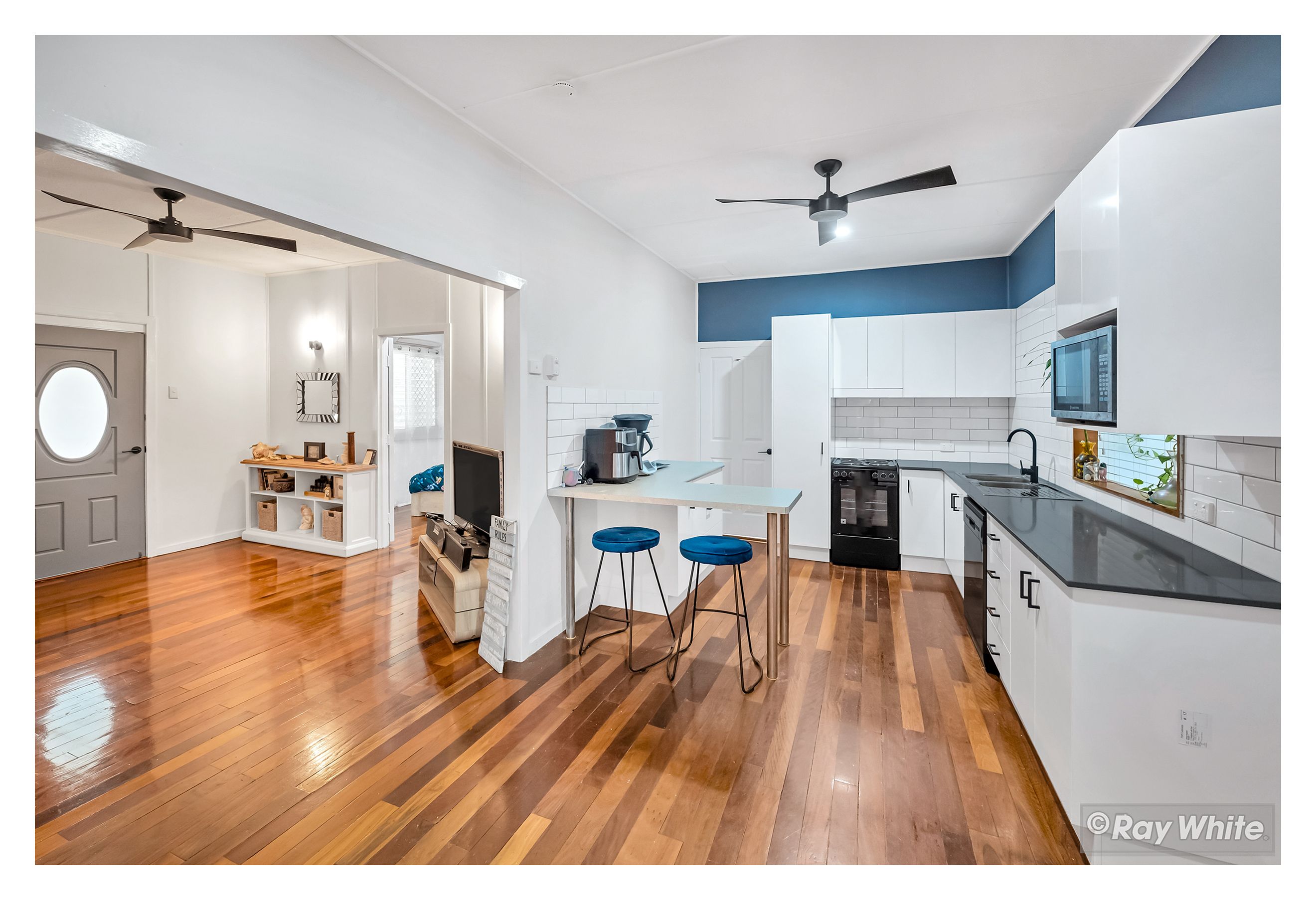 8 Hamilton Avenue, Wandal, QLD 4700