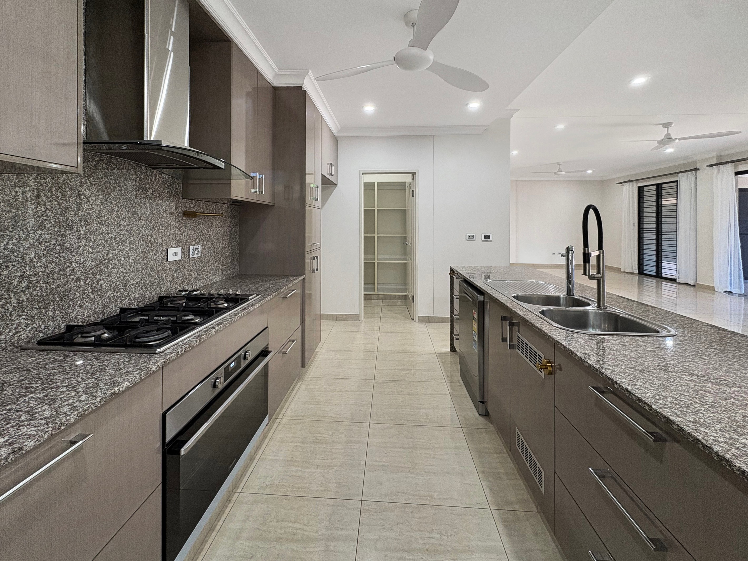 46 Mirrakma Crescent, Lyons, NT 0810