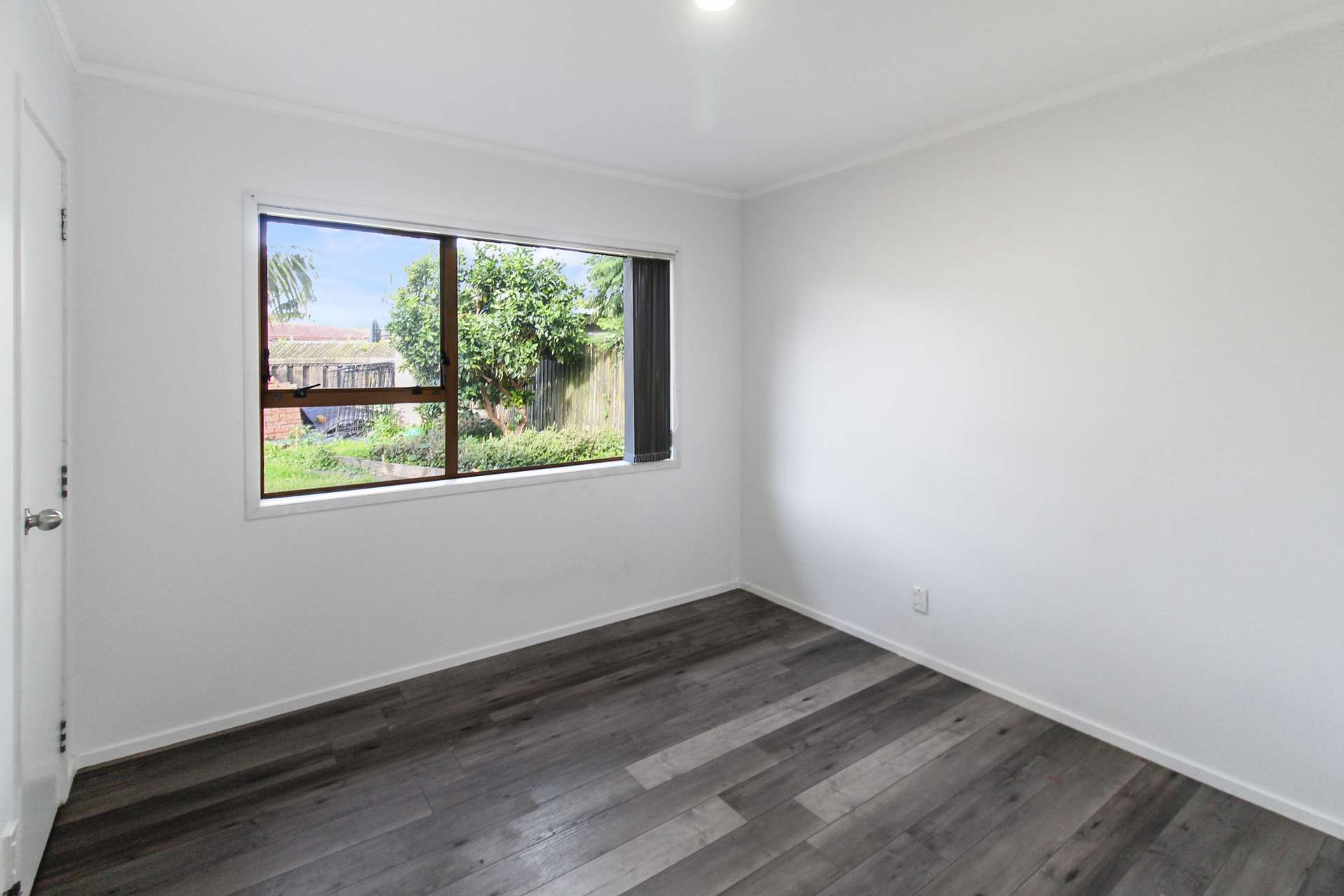 12 Chichester Drive photo 8