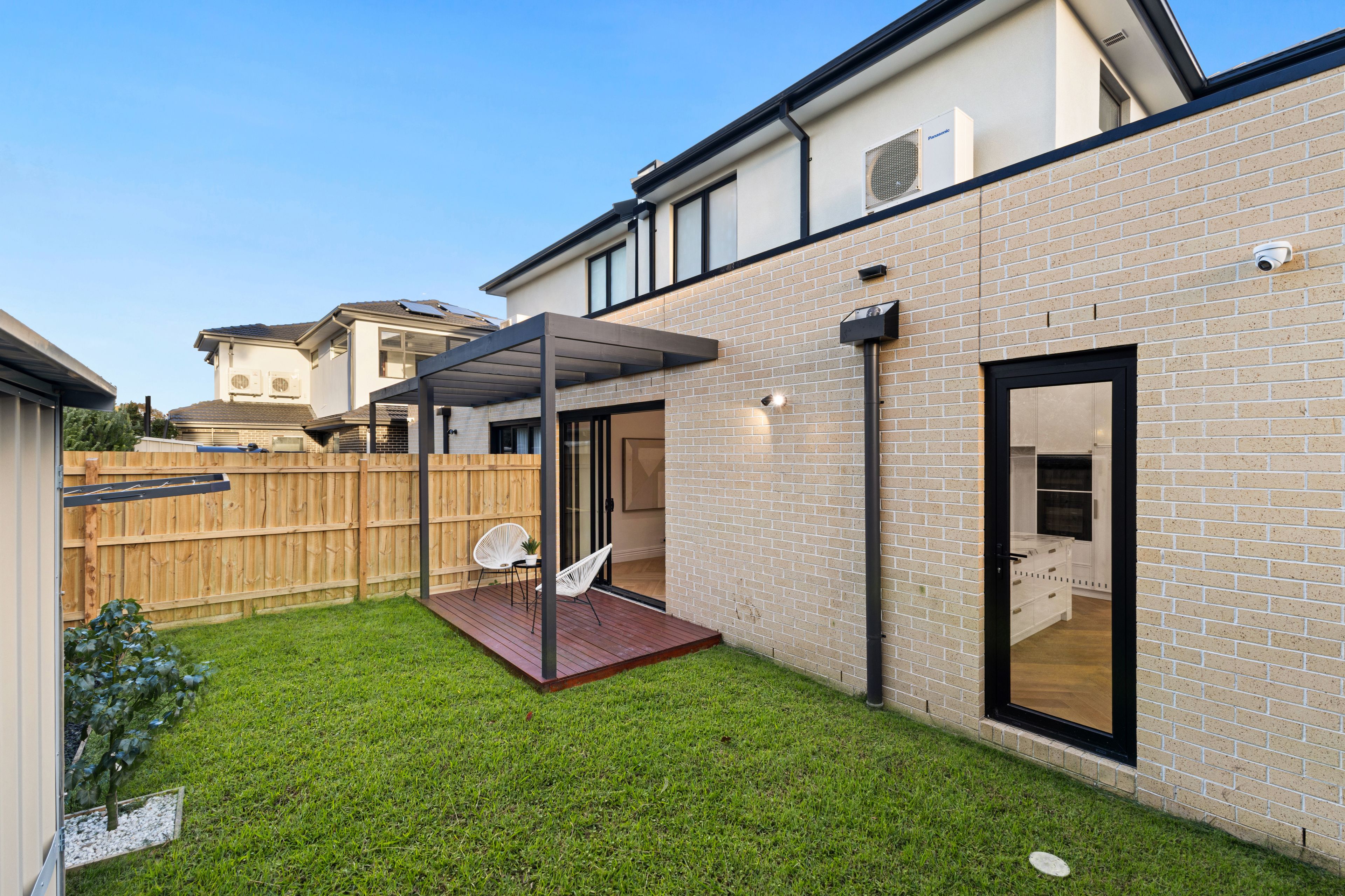 91A Winmalee Drive — photo 17 of 19