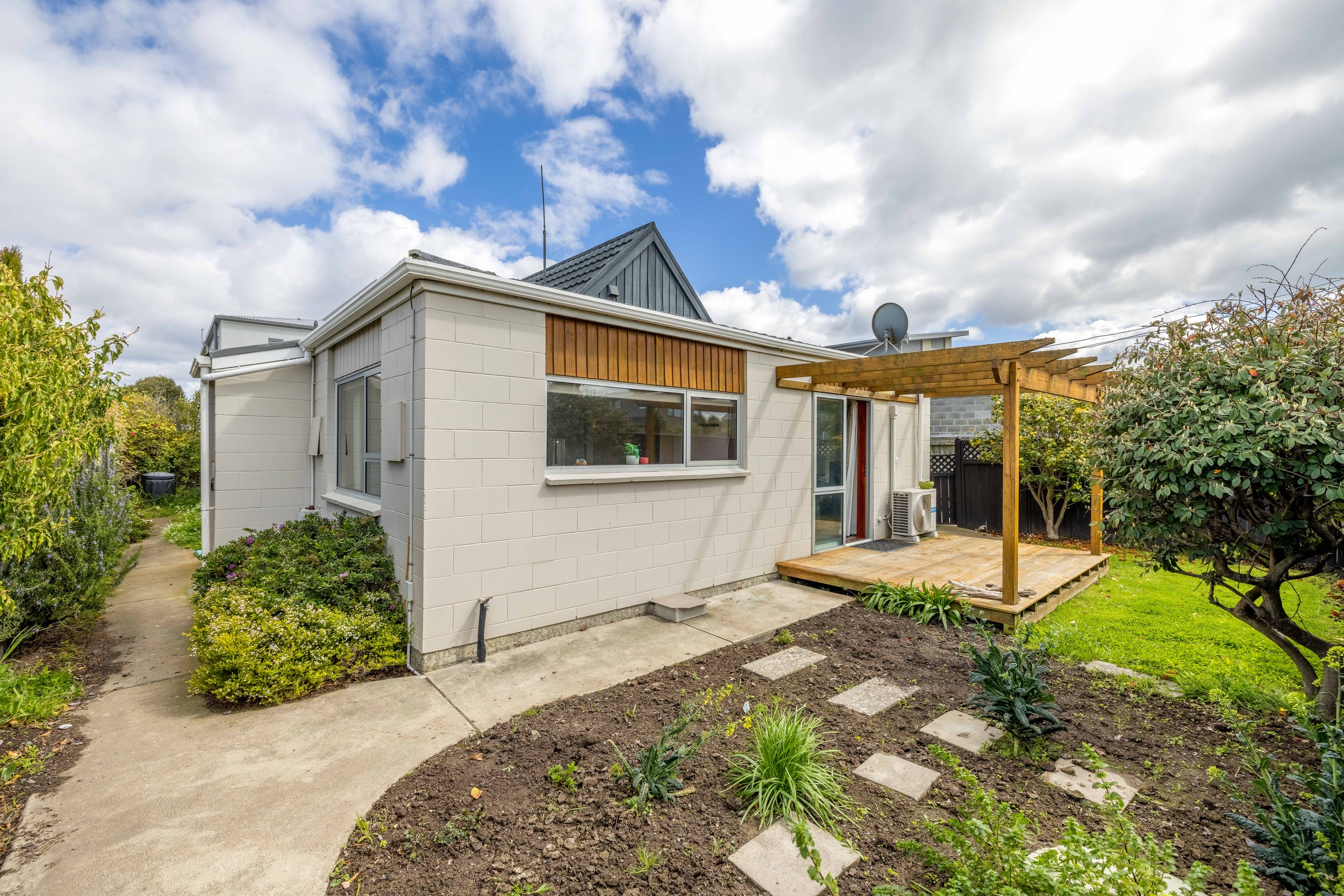 1/42 Rocking Horse Road, Southshore, Christchurch City