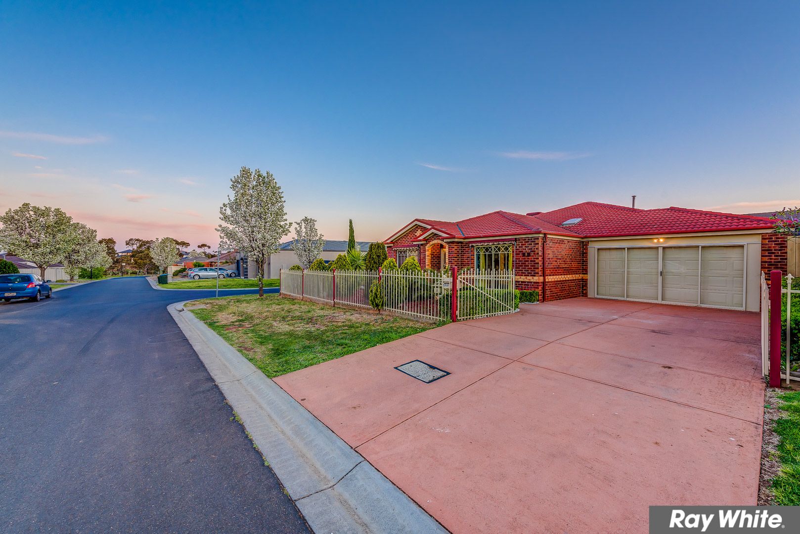 8 St Michael Drive, Tarneit, VIC 3029