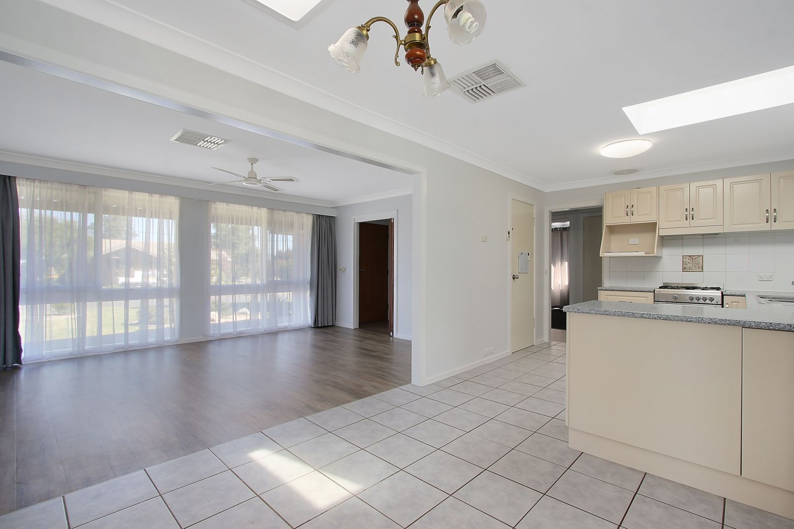 562 Brown Street, Lavington, NSW 2641