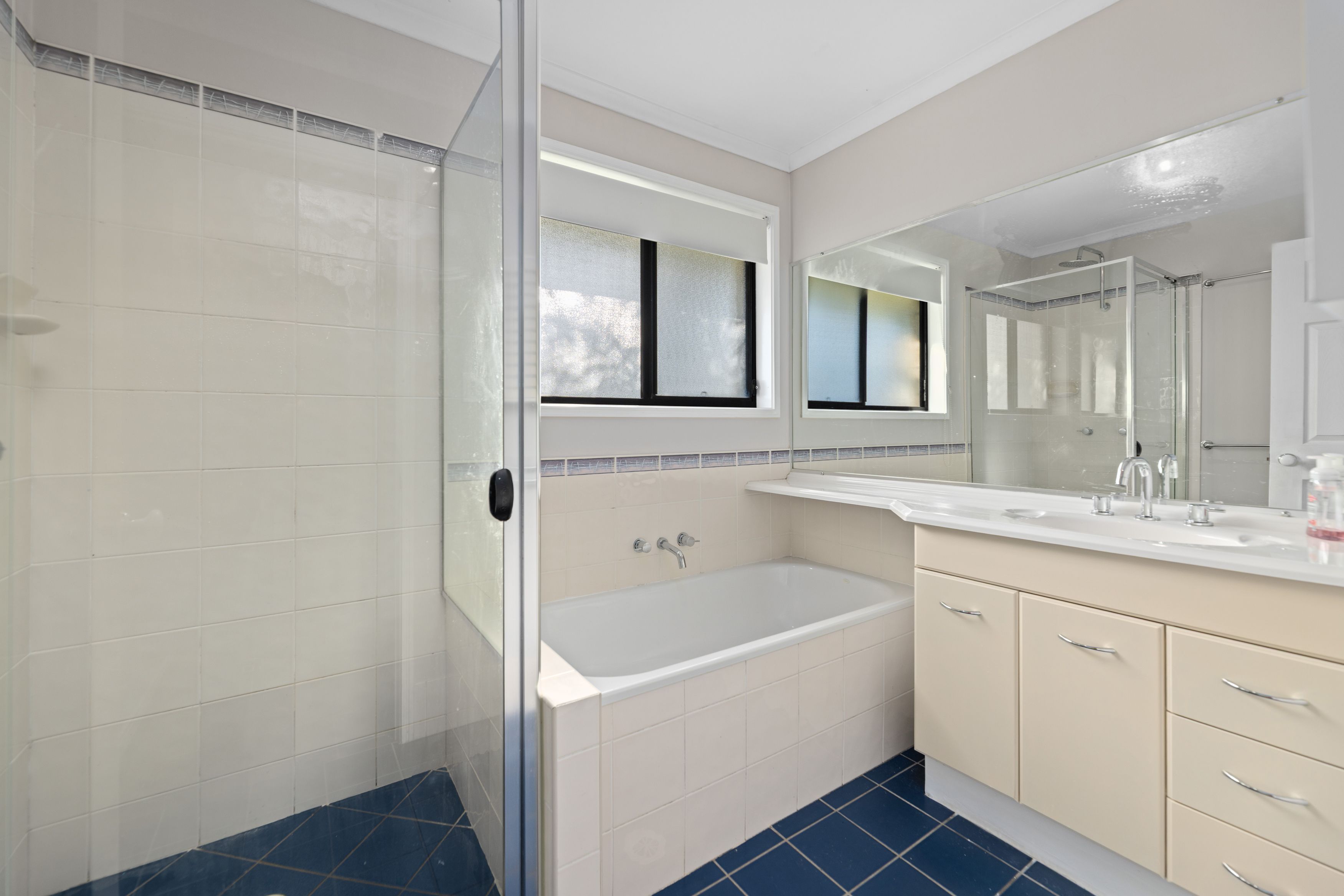 5-7 Jamor Court — photo 17 of 30