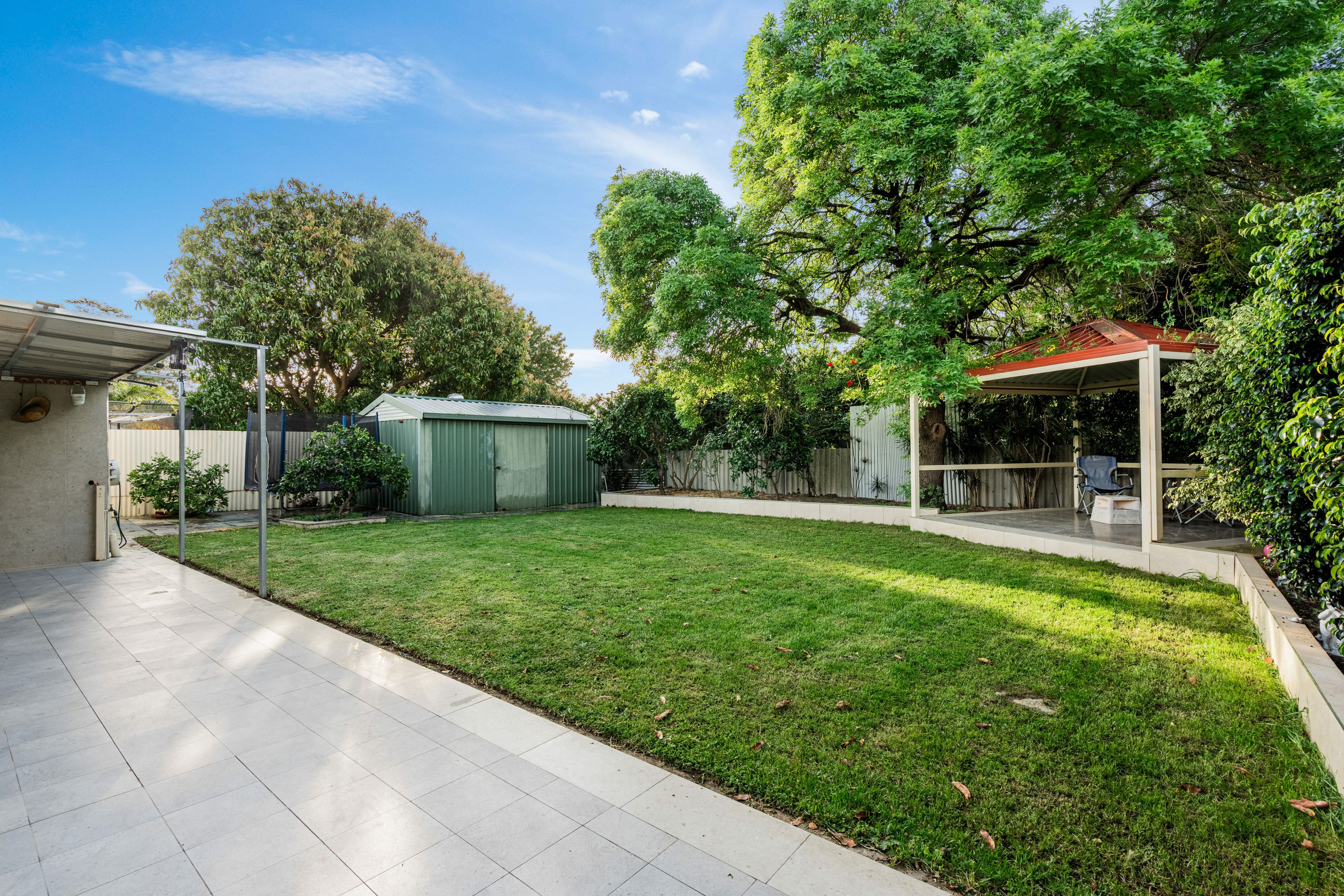 146 Kenwick Road — photo 15 of 16