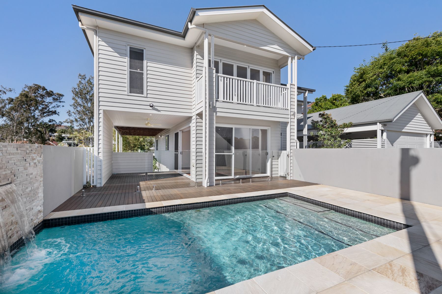 4 Satellite Street, Coorparoo, QLD 4151
