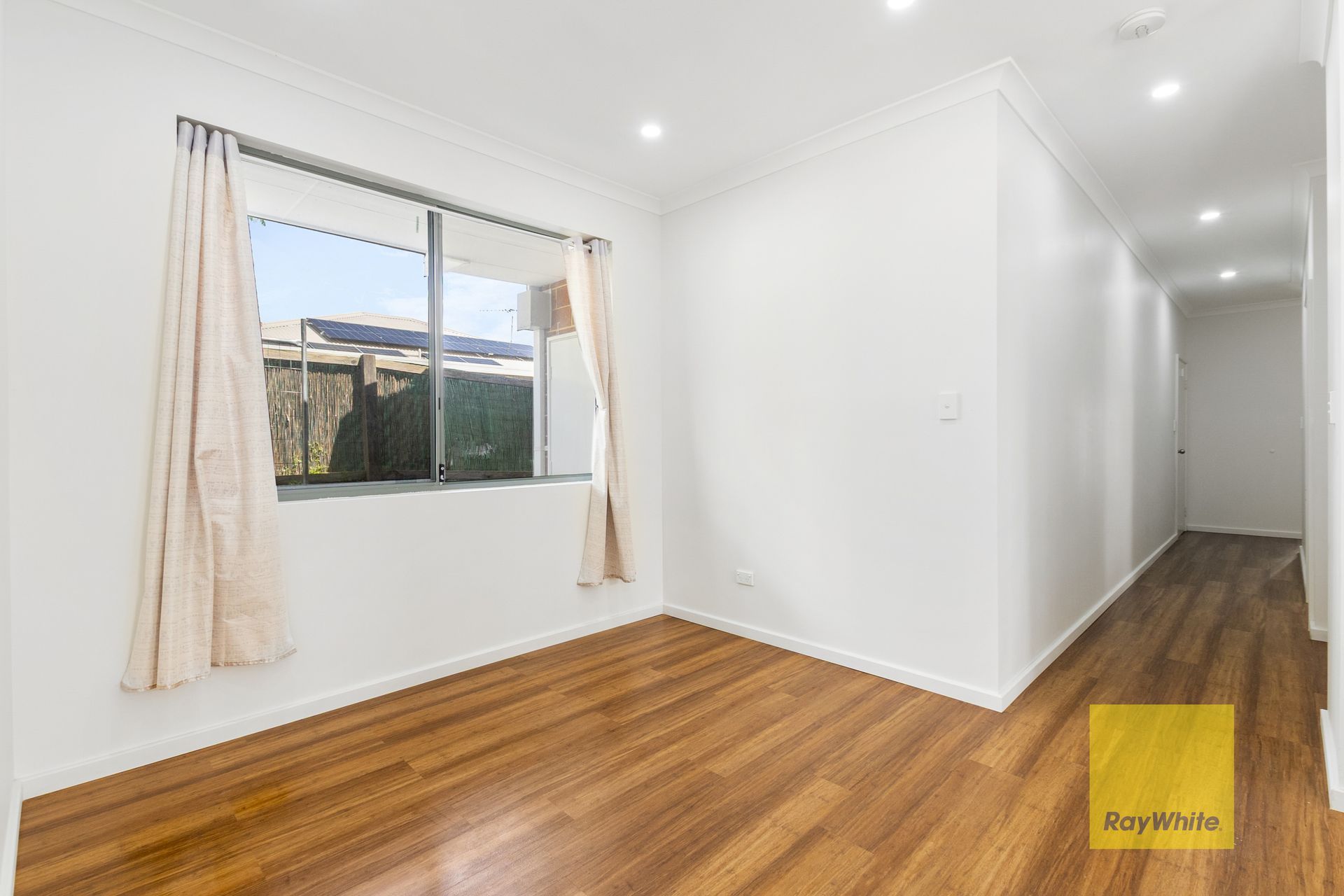 14A Wellaton Street — photo 7 of 18