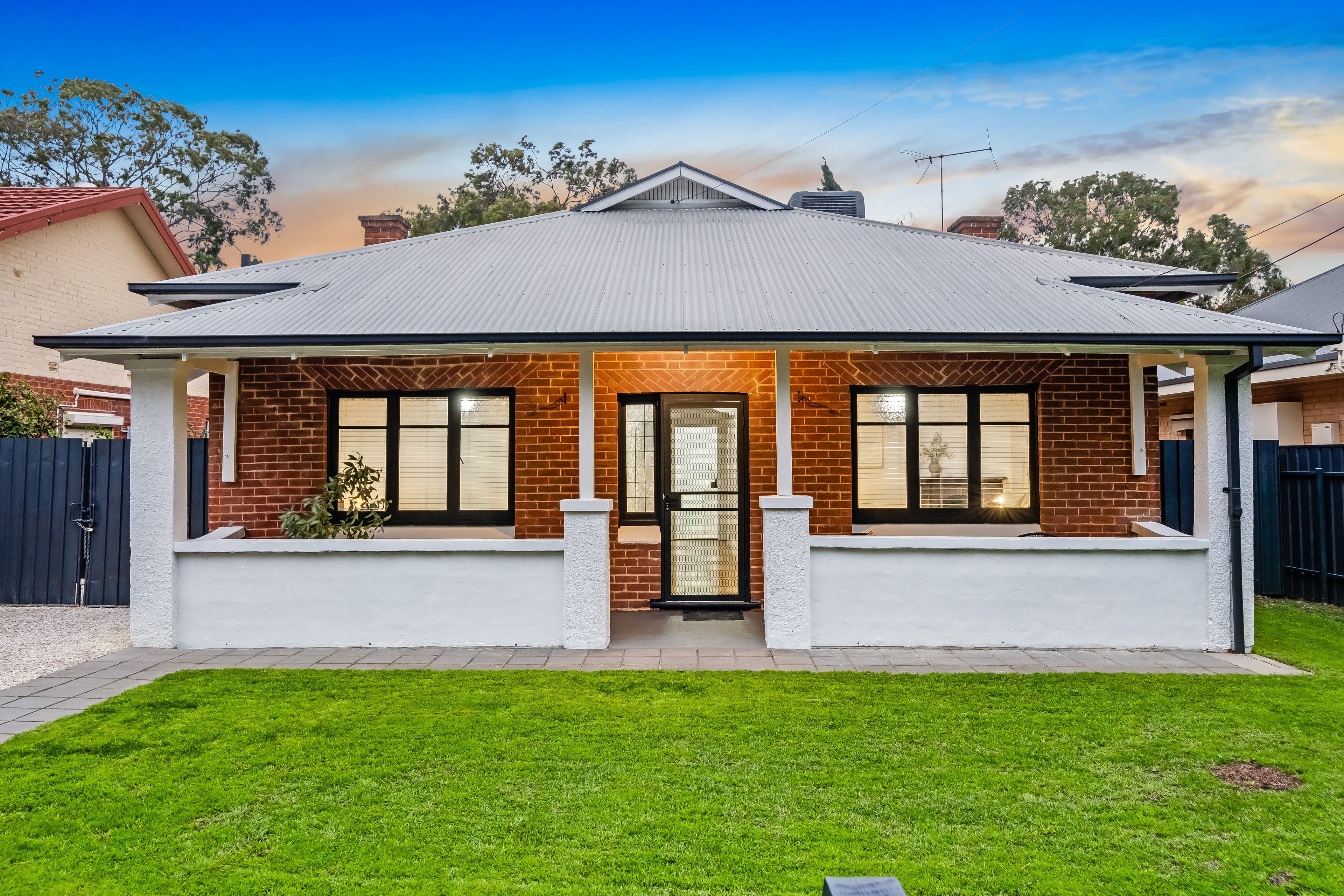 15 Dryden Road, Black Forest, SA 5035
