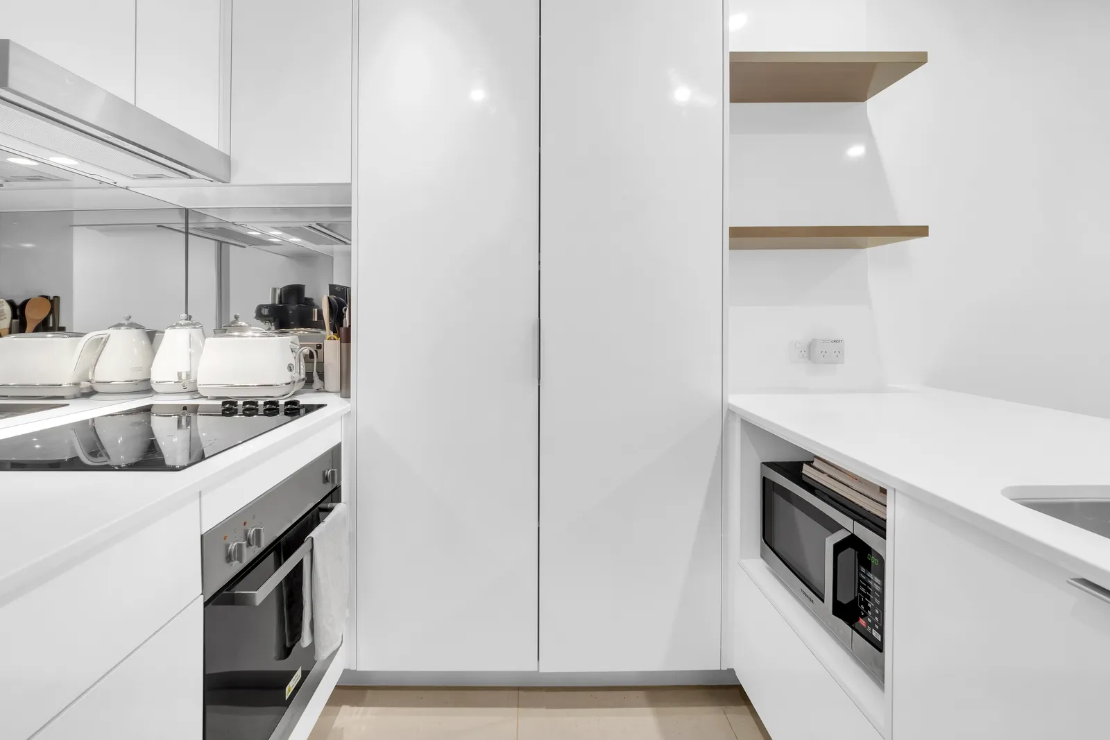 1002/8 Lochaber Street, Dutton Park