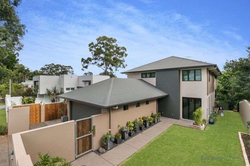 225 Dewar Terrace, Corinda, QLD 4075
