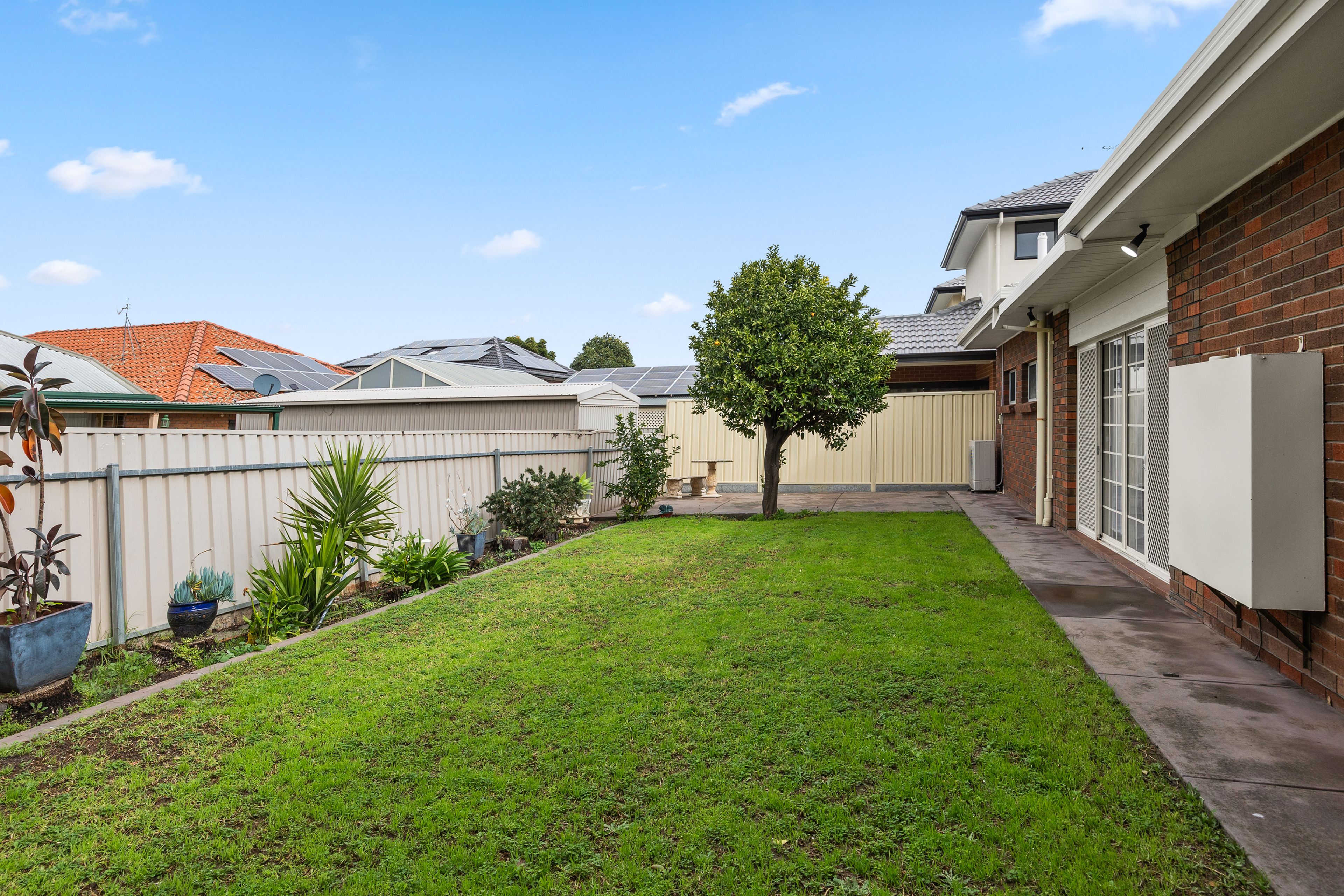 17 Heggaton Terrace — photo 15 of 15