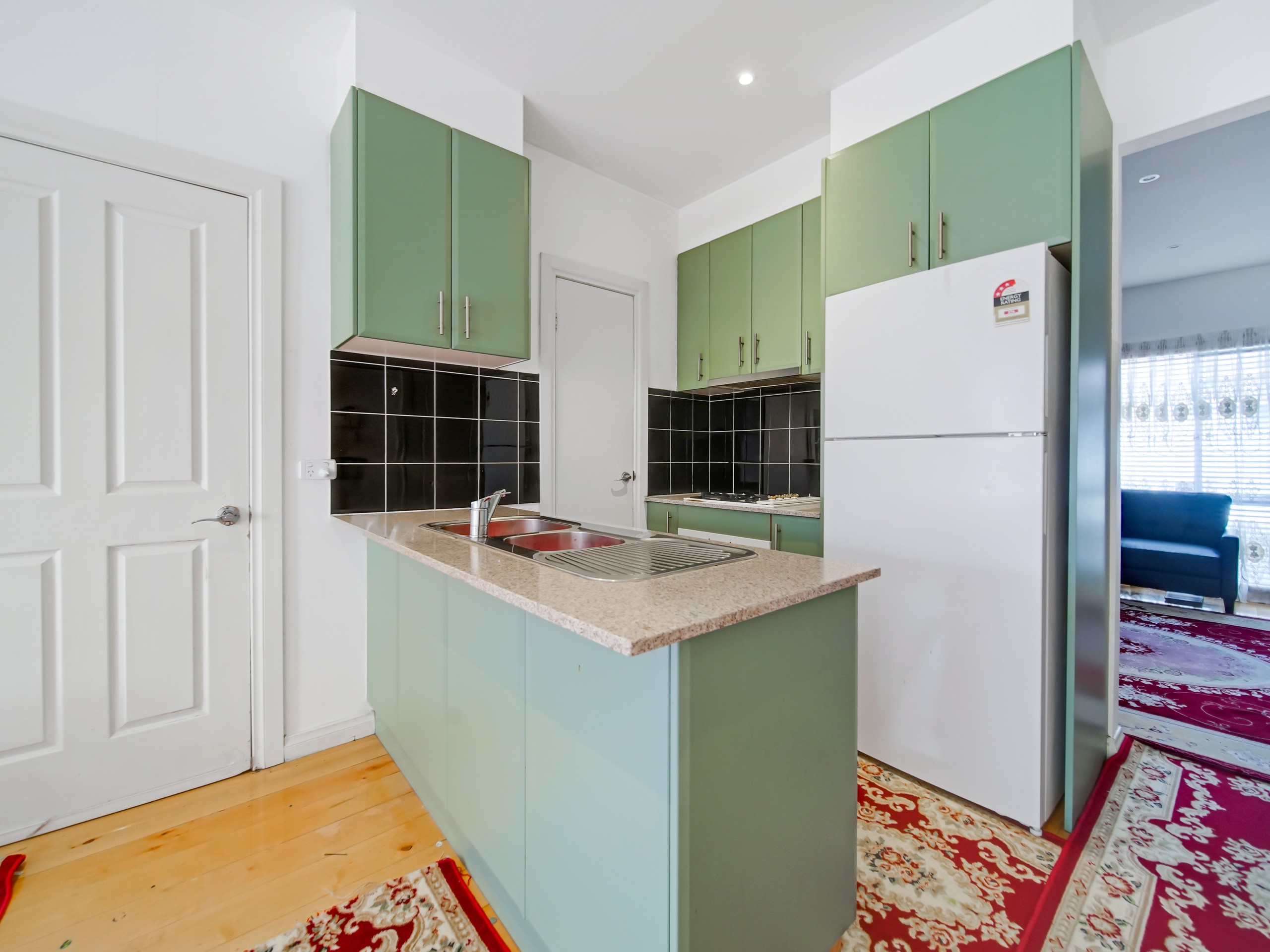 4/32 Stud Road, Dandenong, VIC 3175