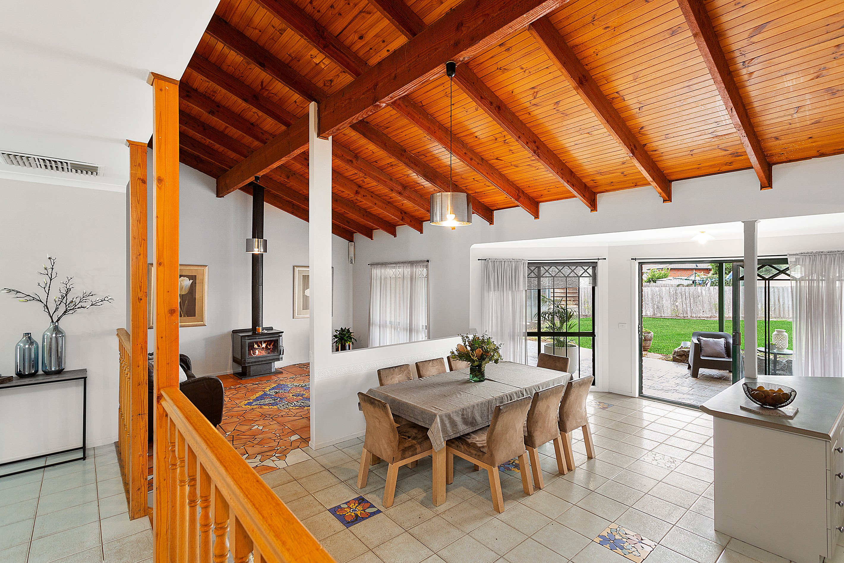 45 Carbon Crescent, Mill Park, VIC 3082