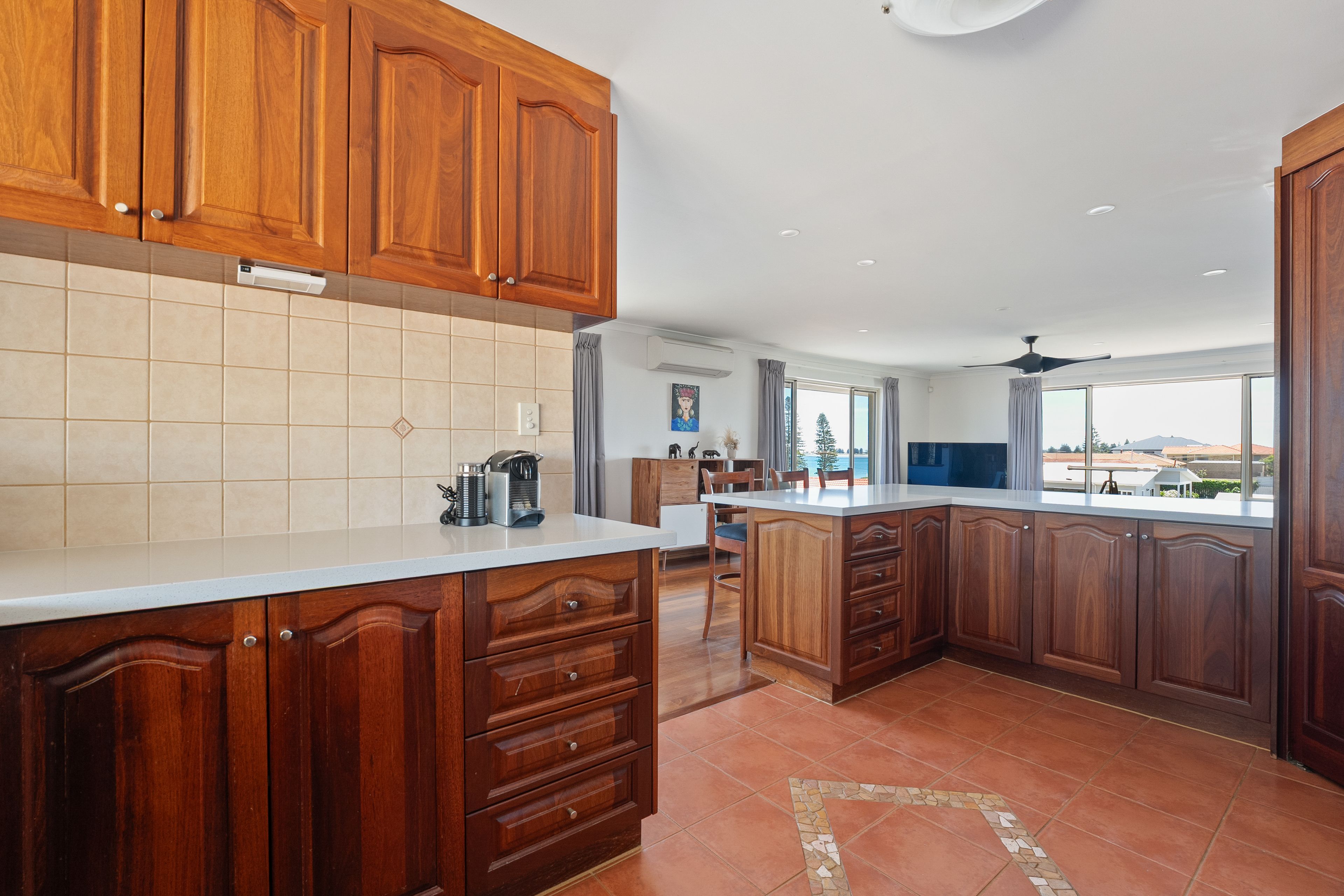 5 View Road — photo 16 of 30