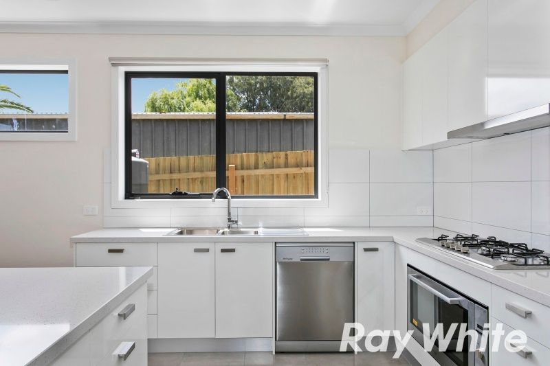 3B Eurella Crescent, Rowville, VIC 3178