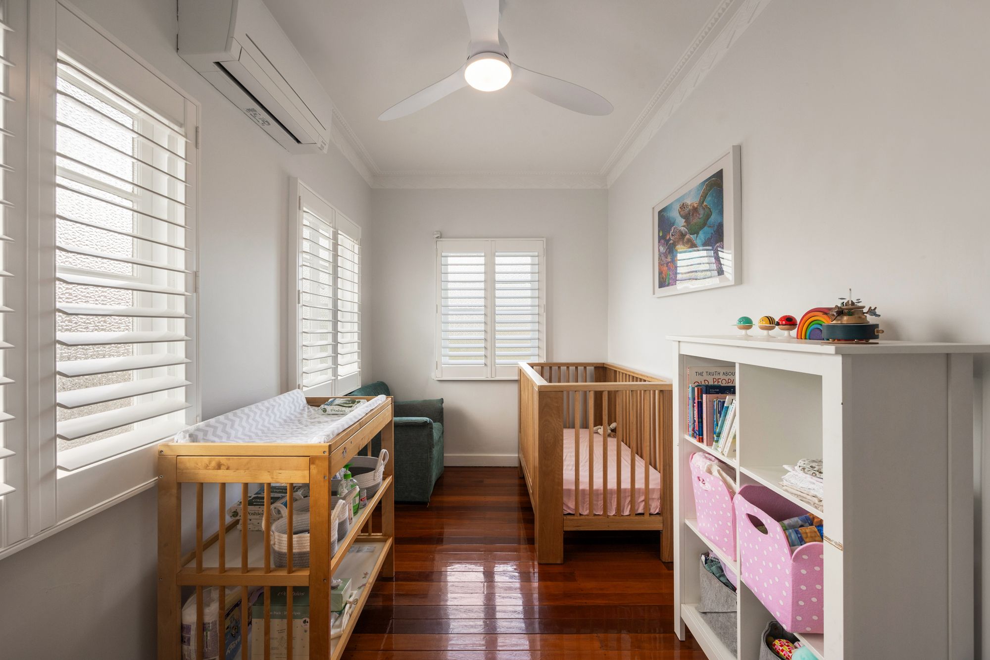 29 Essex Road — photo 14 of 17