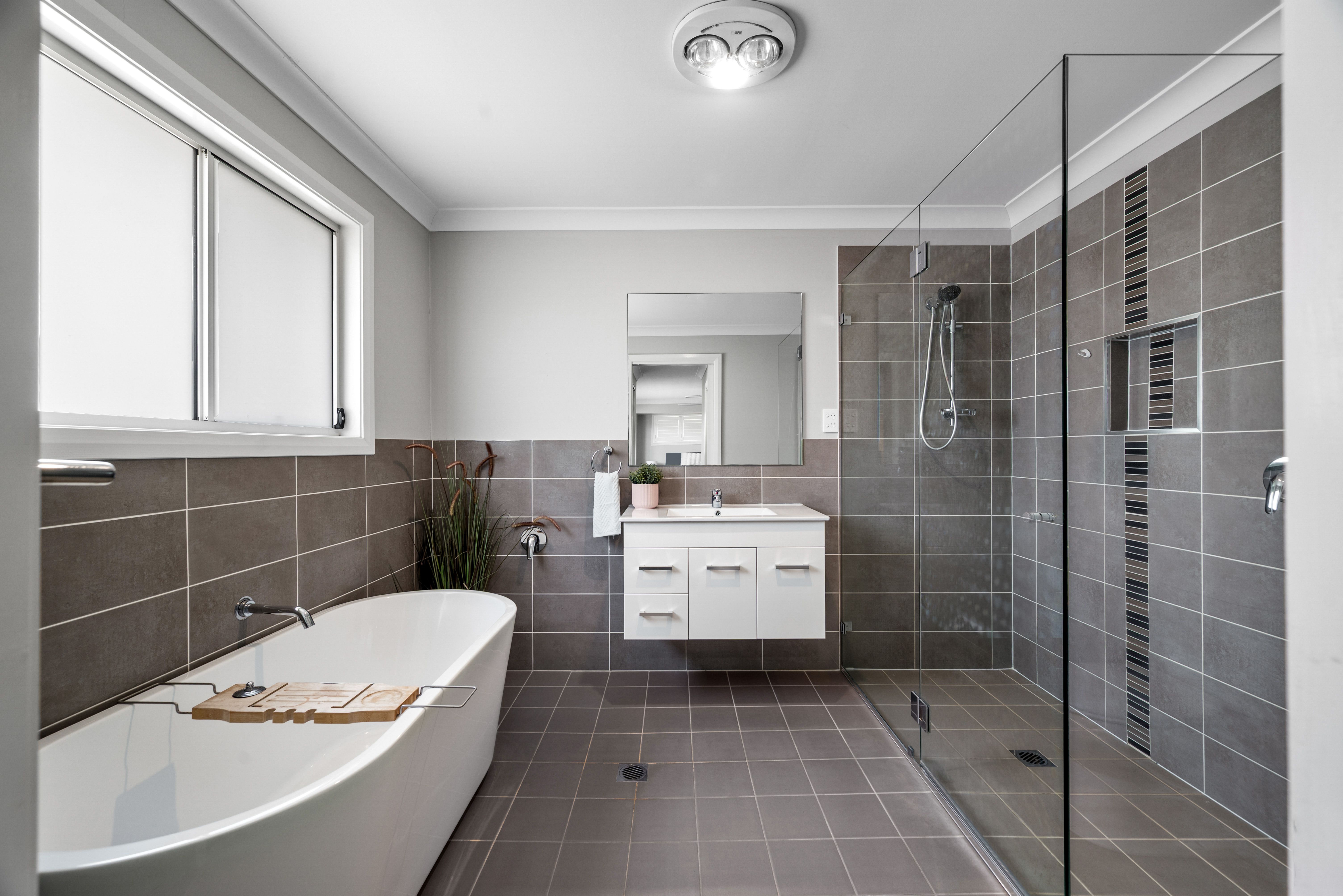 17 Kobina Avenue, Glenmore Park, NSW