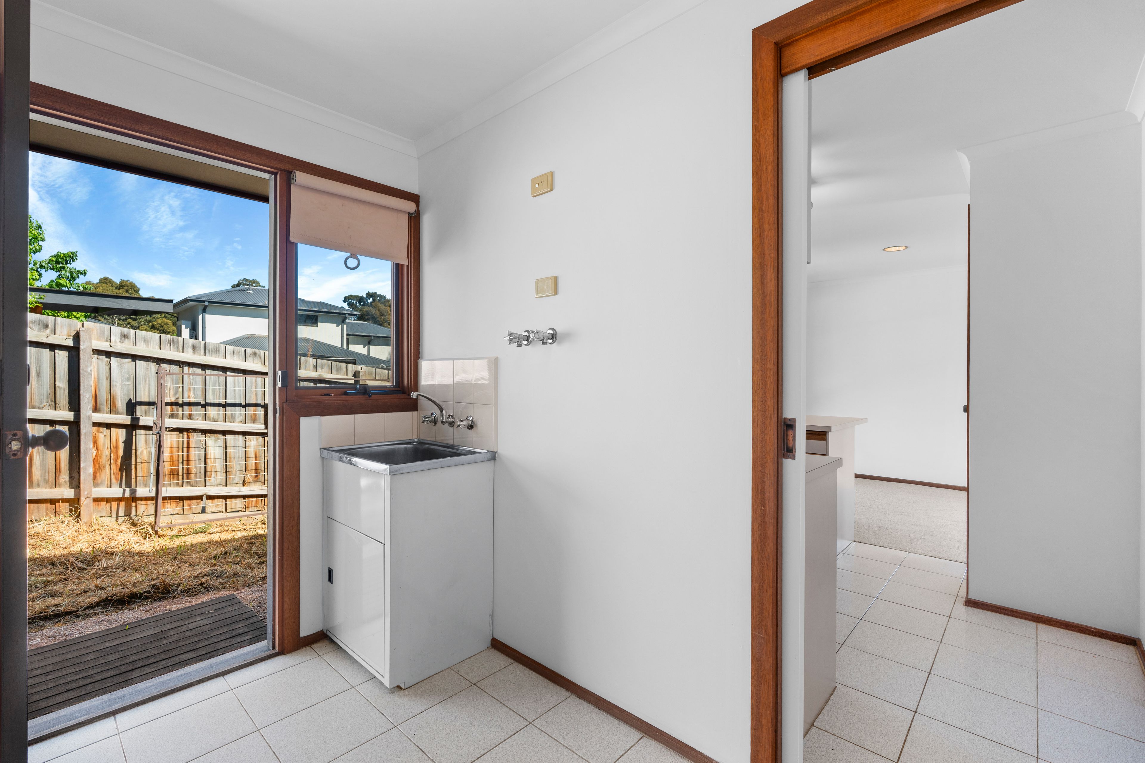 2/285 Bolton Street — photo 10 of 11
