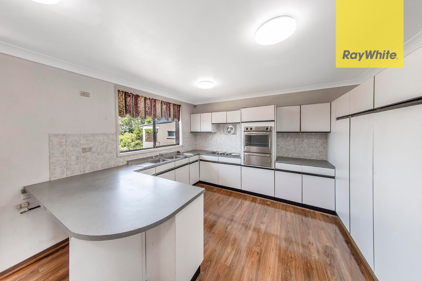 22 Stewart Street — photo 3 of 10