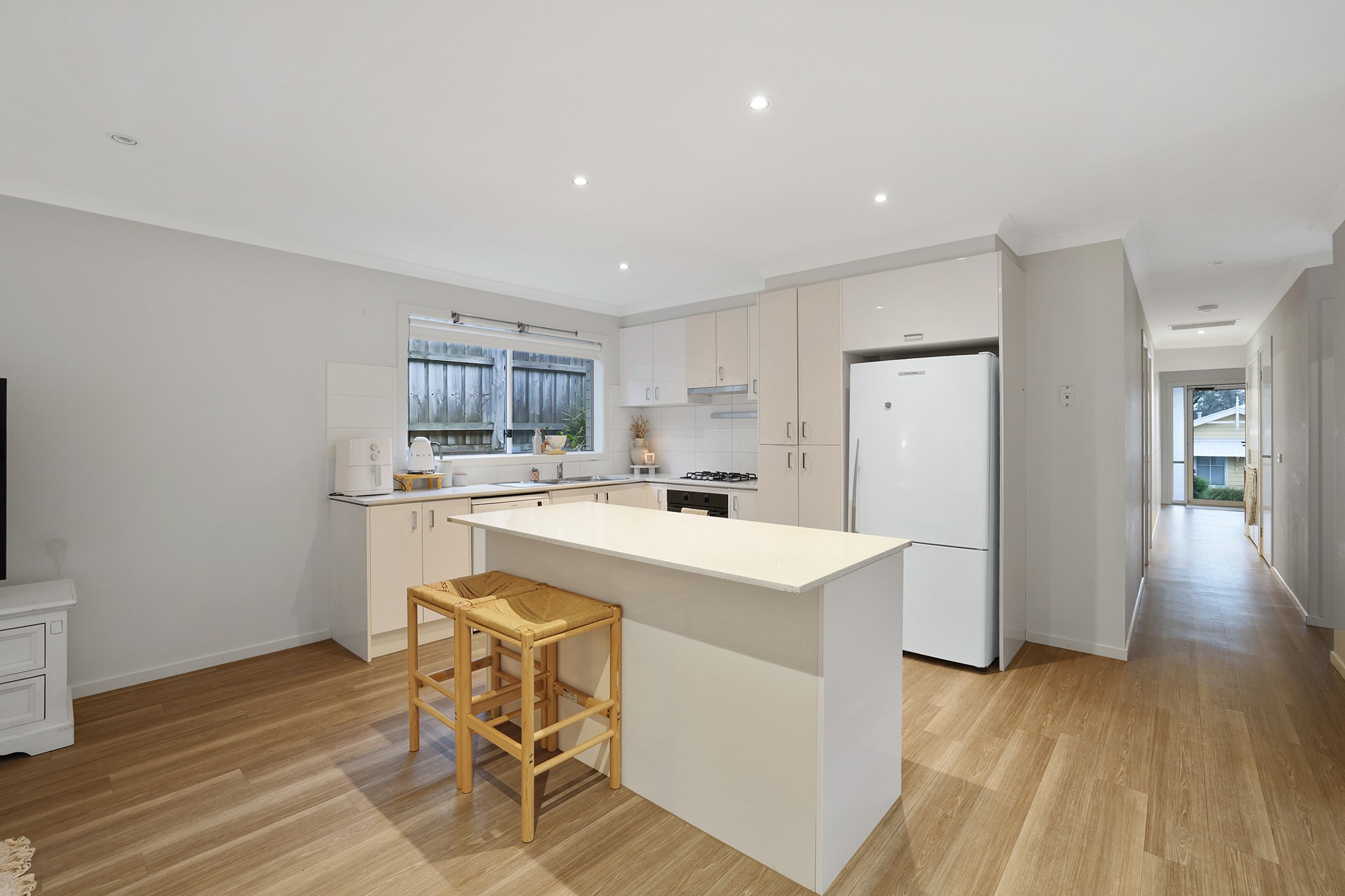 4 Premier Lane, Garfield, VIC 3814