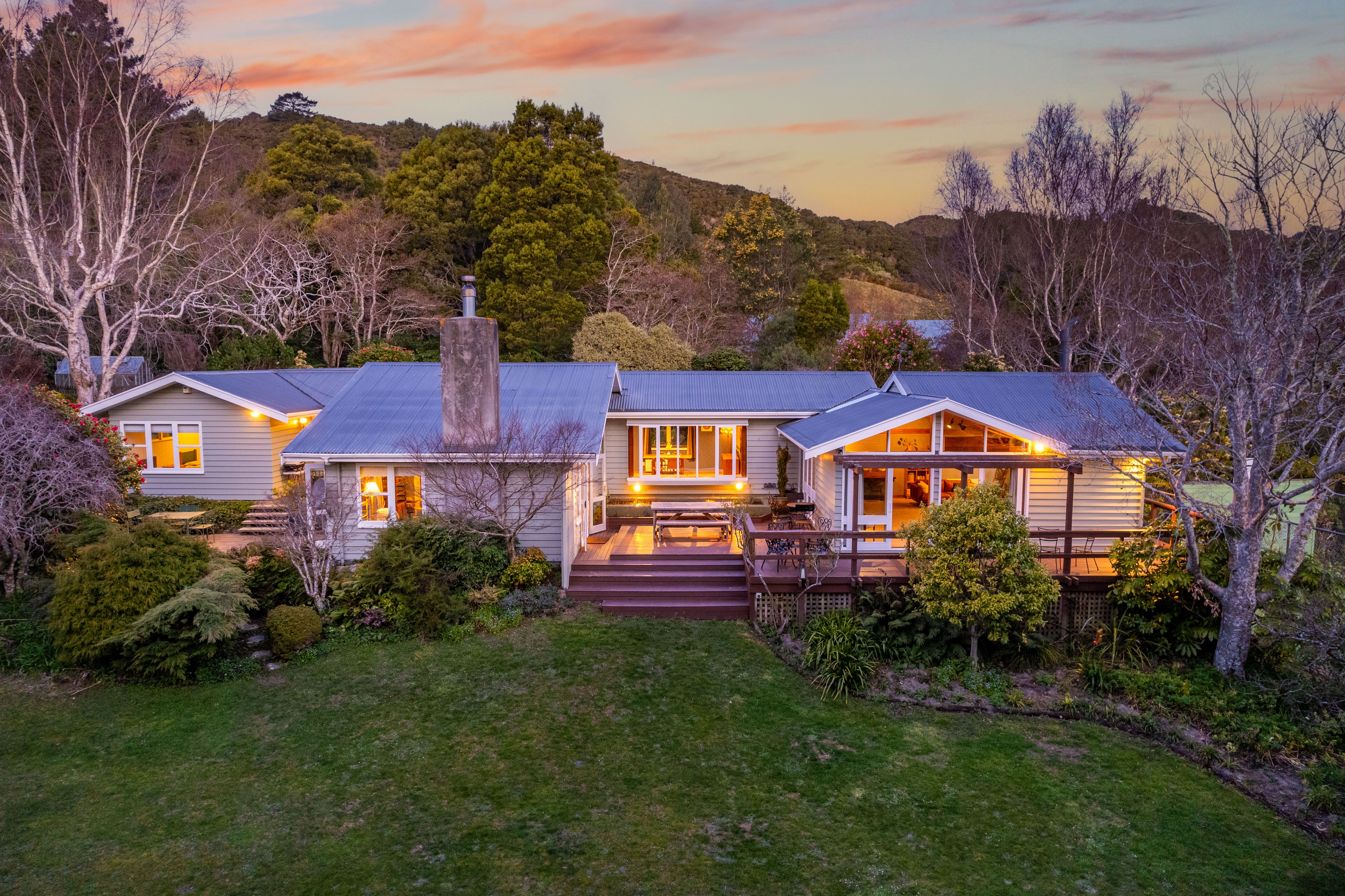 1031 Blue Mountains Road, Blue Mountains, Upper Hutt City