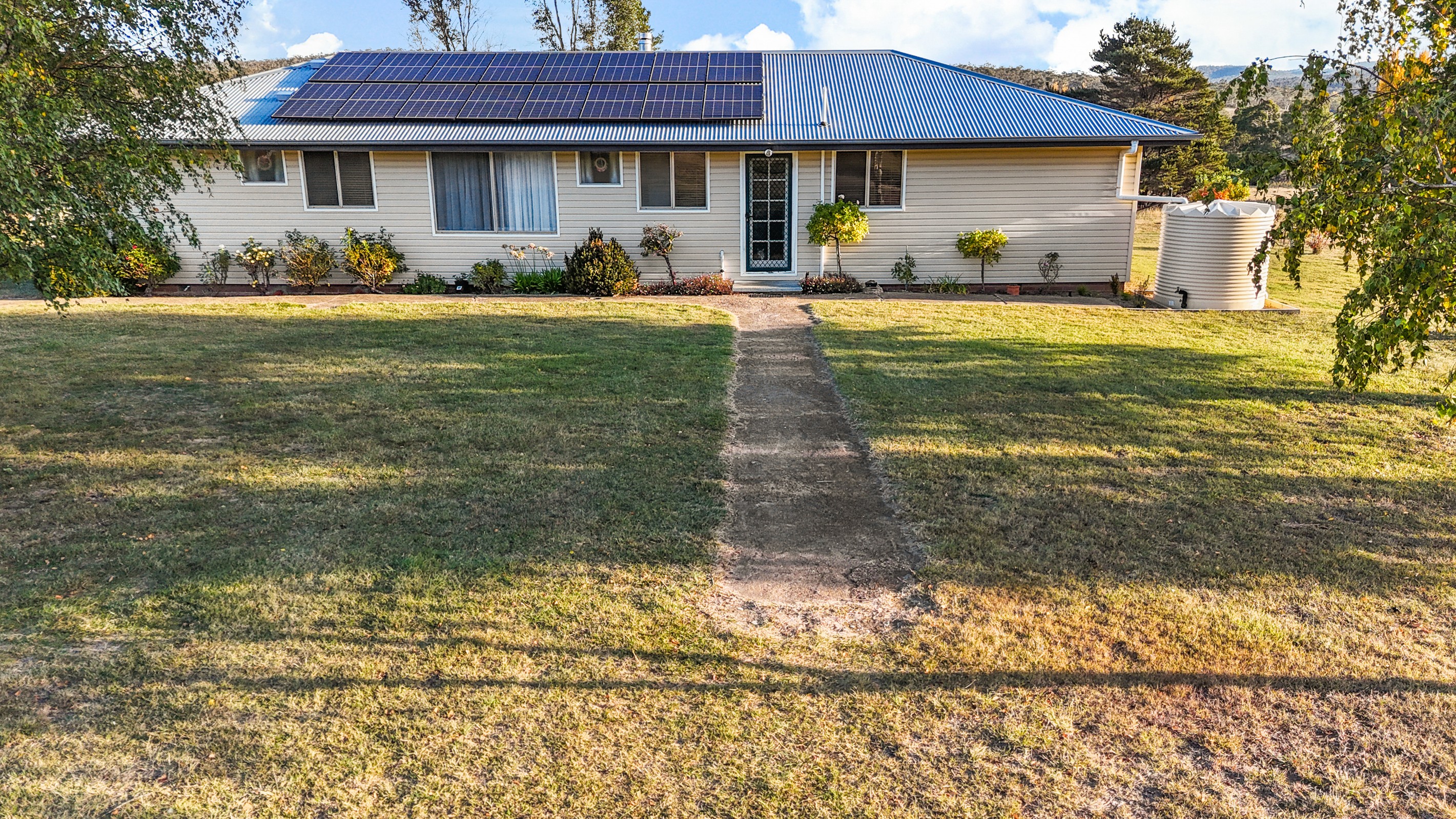 120 Peak View Road, Numeralla, NSW 2630