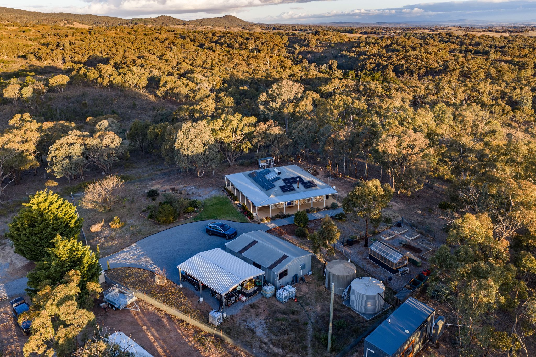 "Carolyn's Creek", 5388 Gundaroo Road — photo 15 of 22