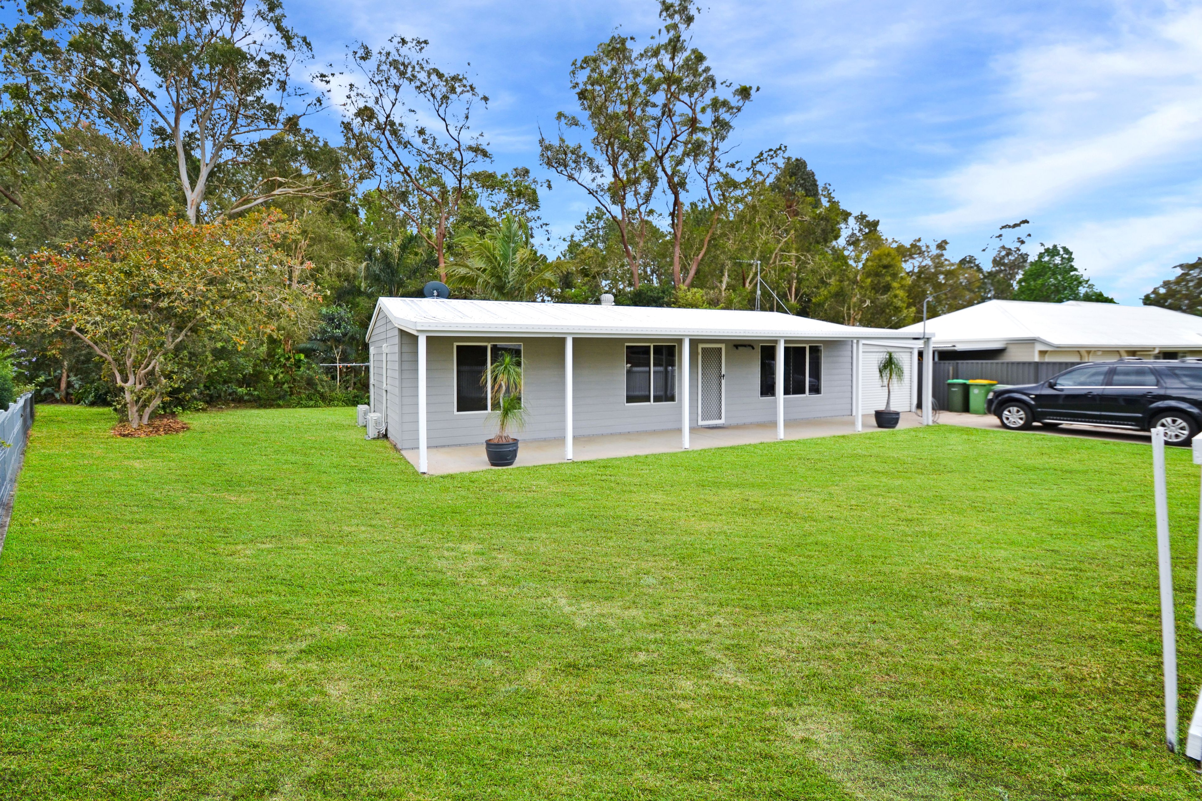 13 North Street, Beerwah QLD 4519