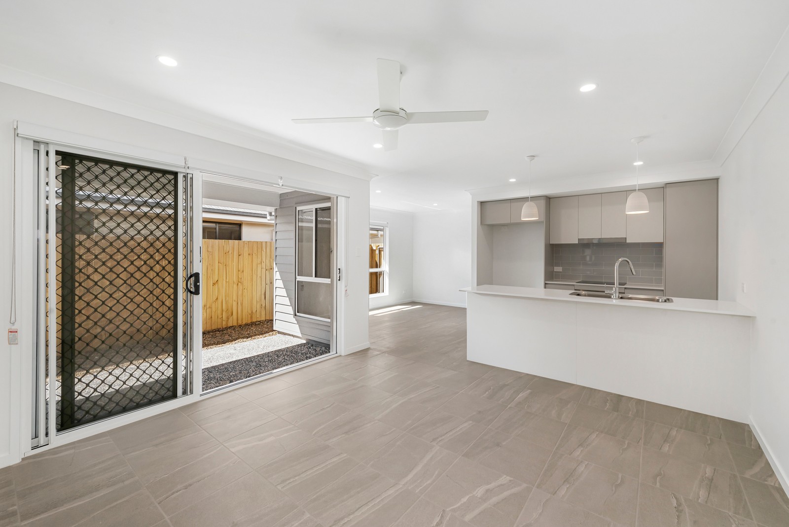 21A Redzel Court, Logan Reserve, QLD 4133