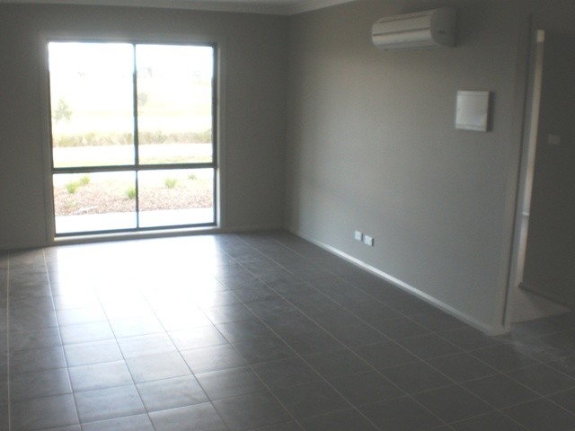1/144 Oodgeroo Avenue, Franklin, ACT 2913