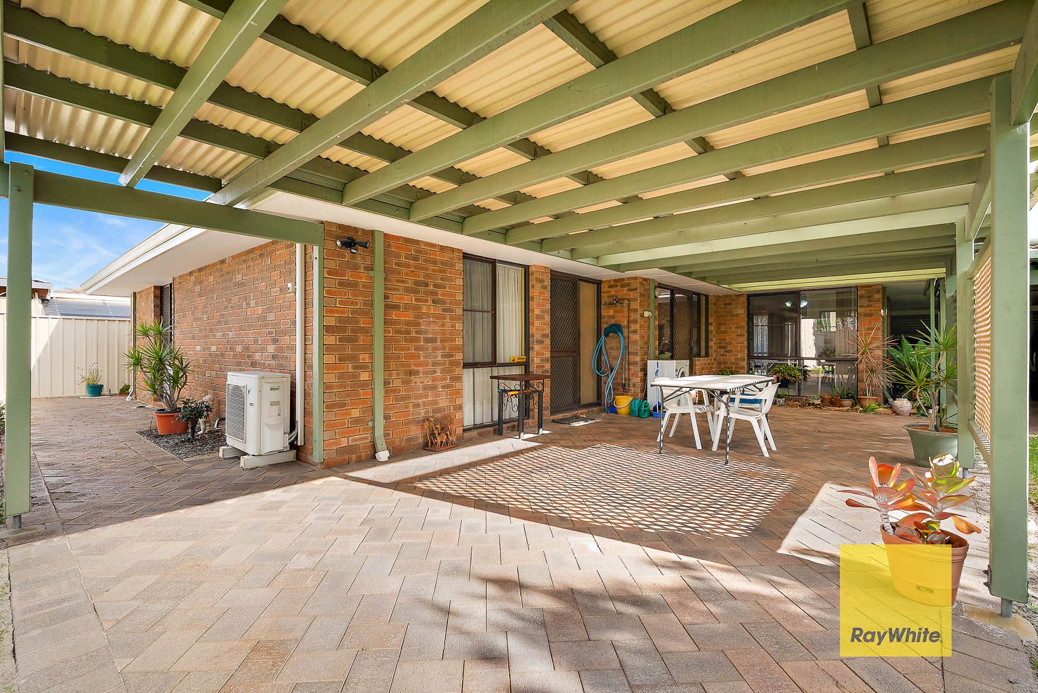 22 Wateredge Road — photo 3 of 19