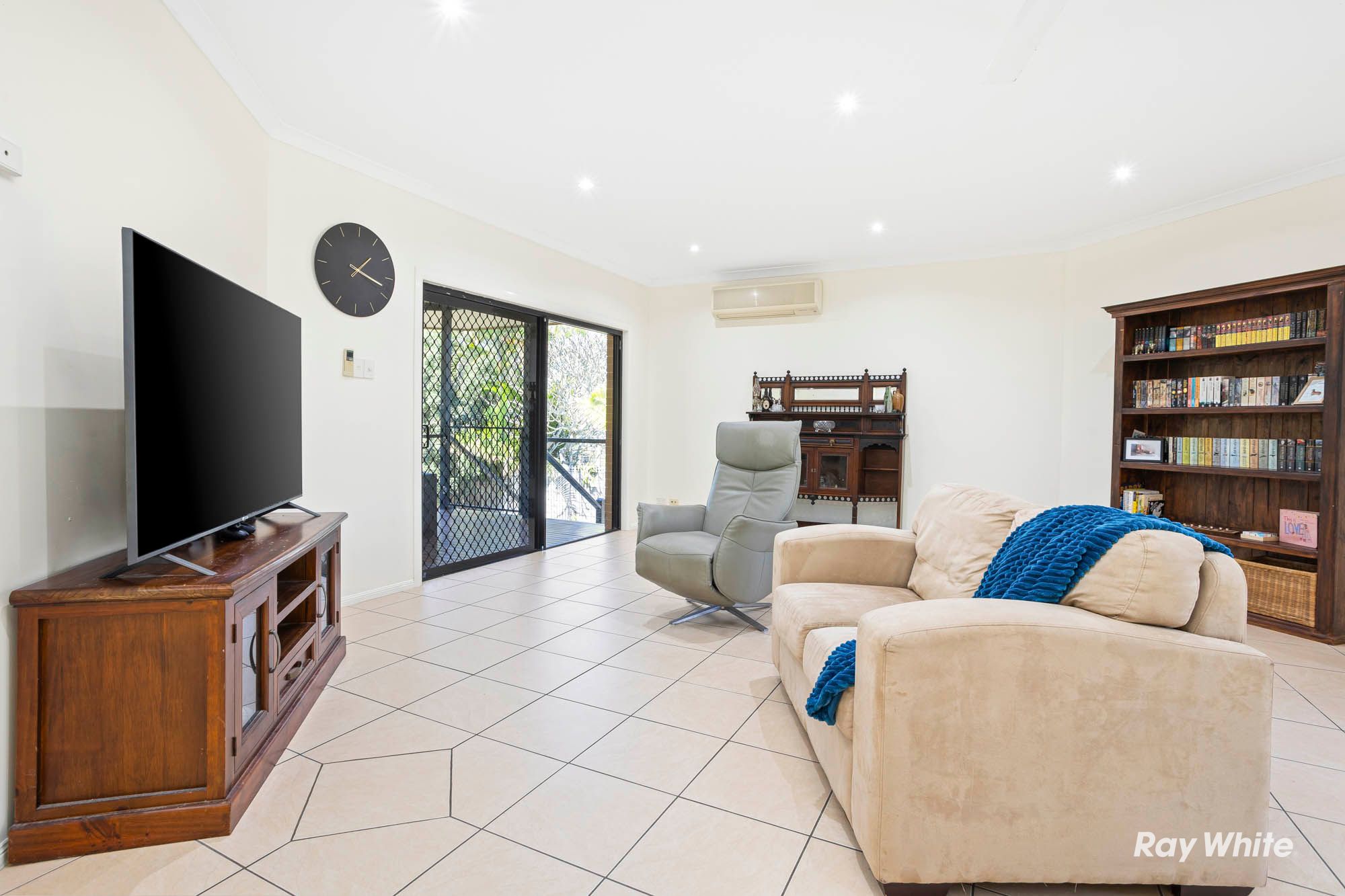 26 Frangipani Drive — photo 5 of 24