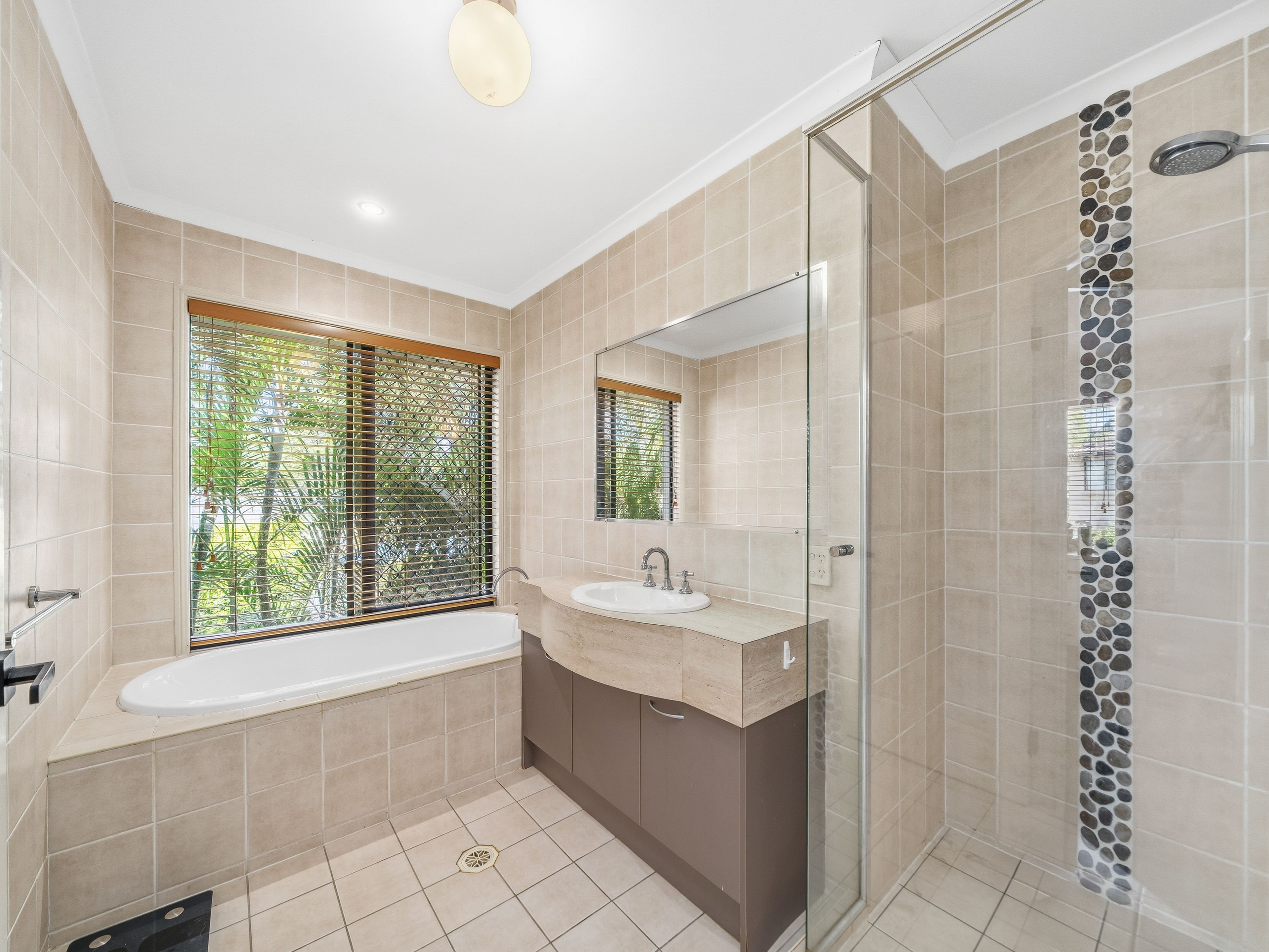 20 Litchfield Court — photo 15 of 24
