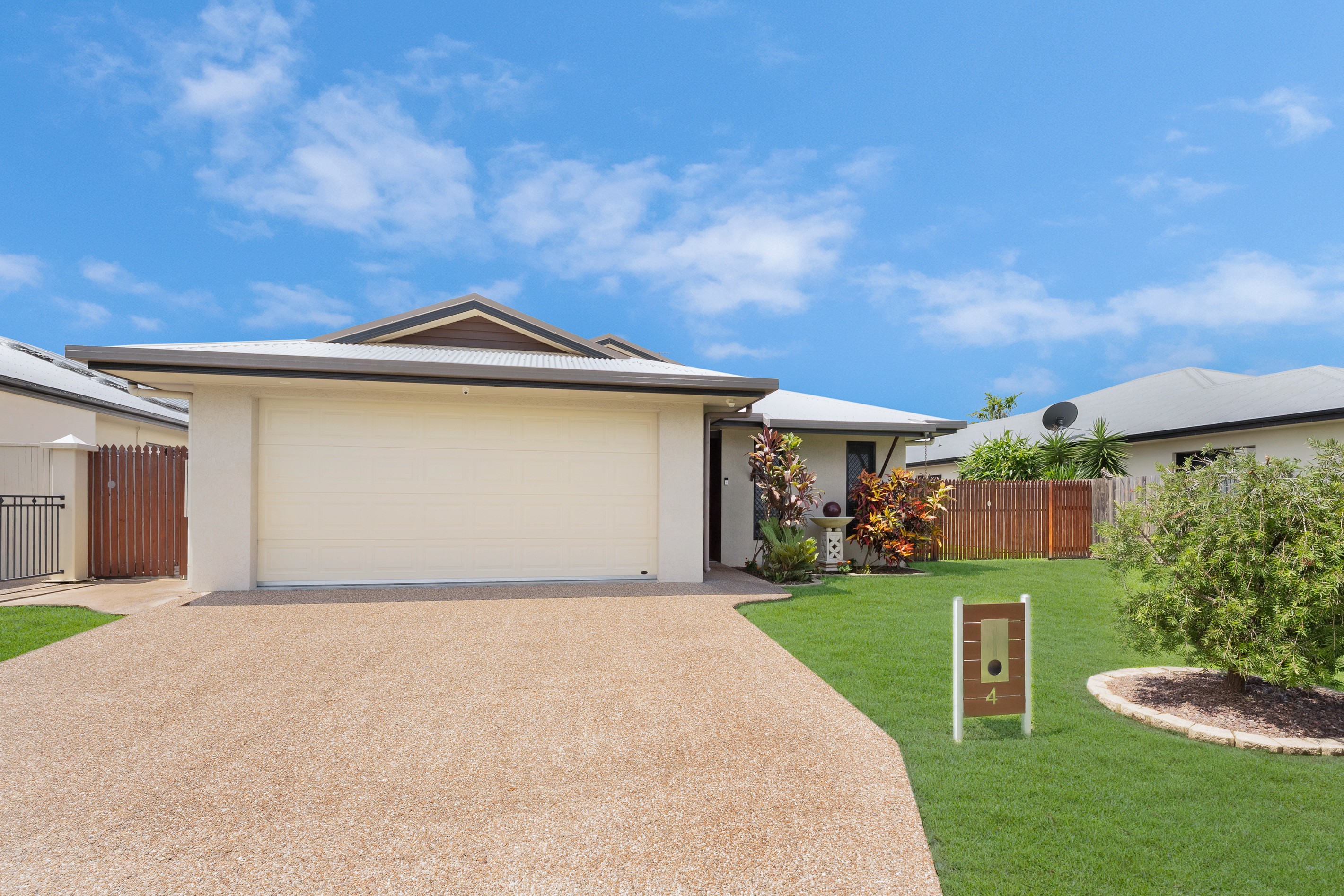 4 Logrunner Avenue, Bohle Plains, QLD 4817