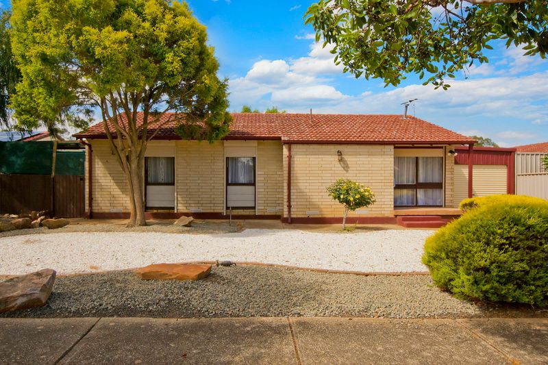 3 Gurumbi Crescent, Munno Para, SA 5115