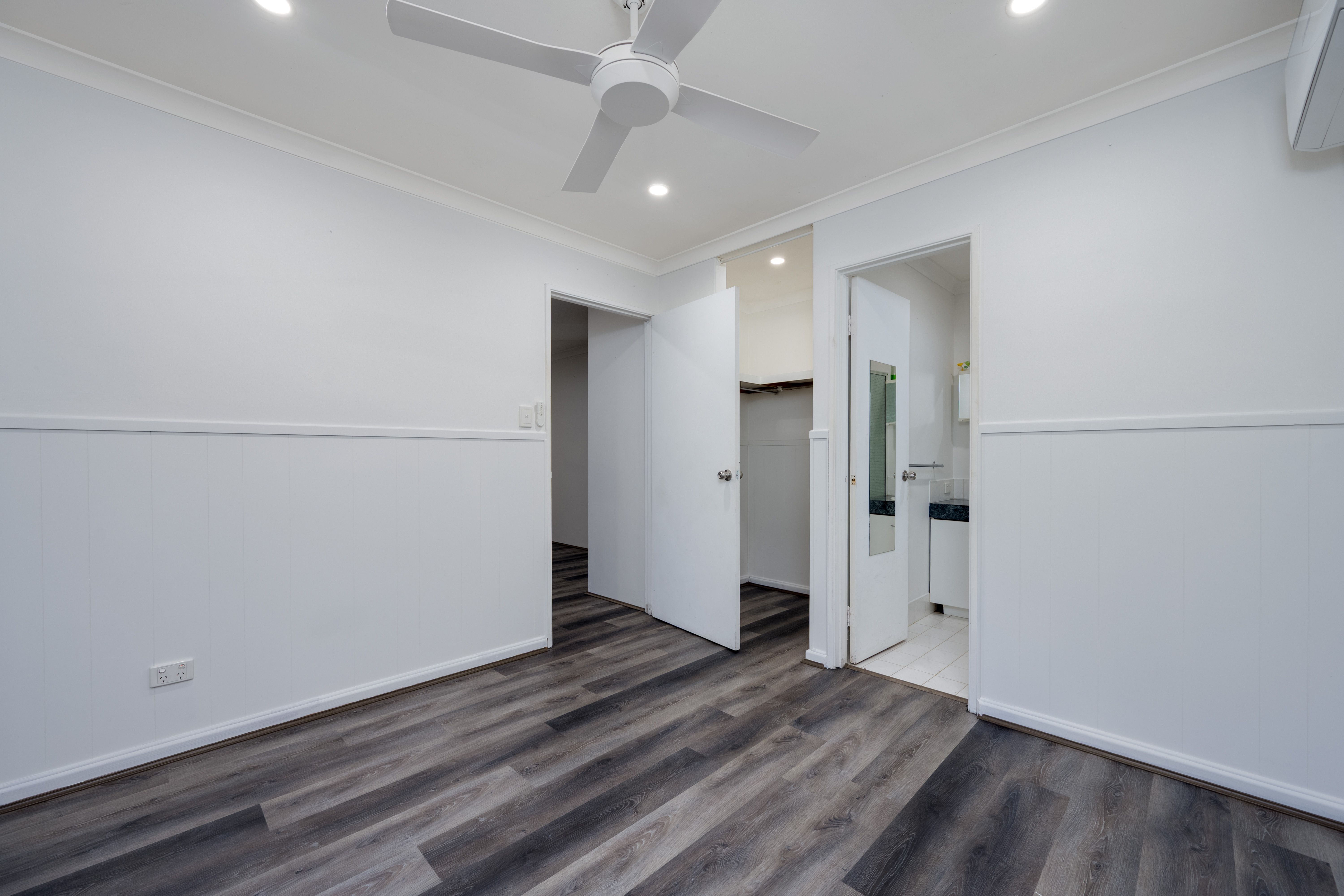 10 Gimbon Green — photo 14 of 27