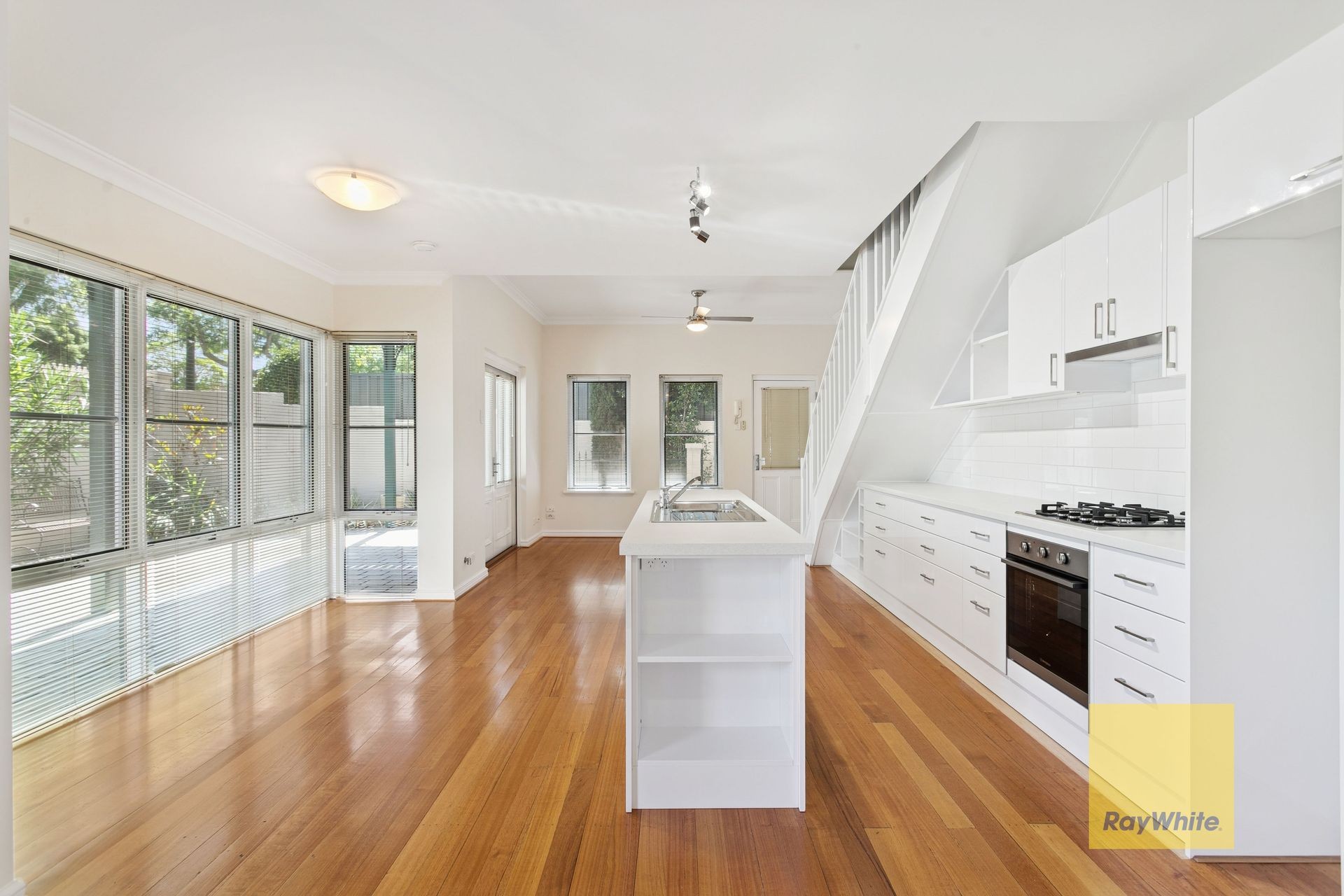 1/295 Roberts Road, Subiaco, WA 6008